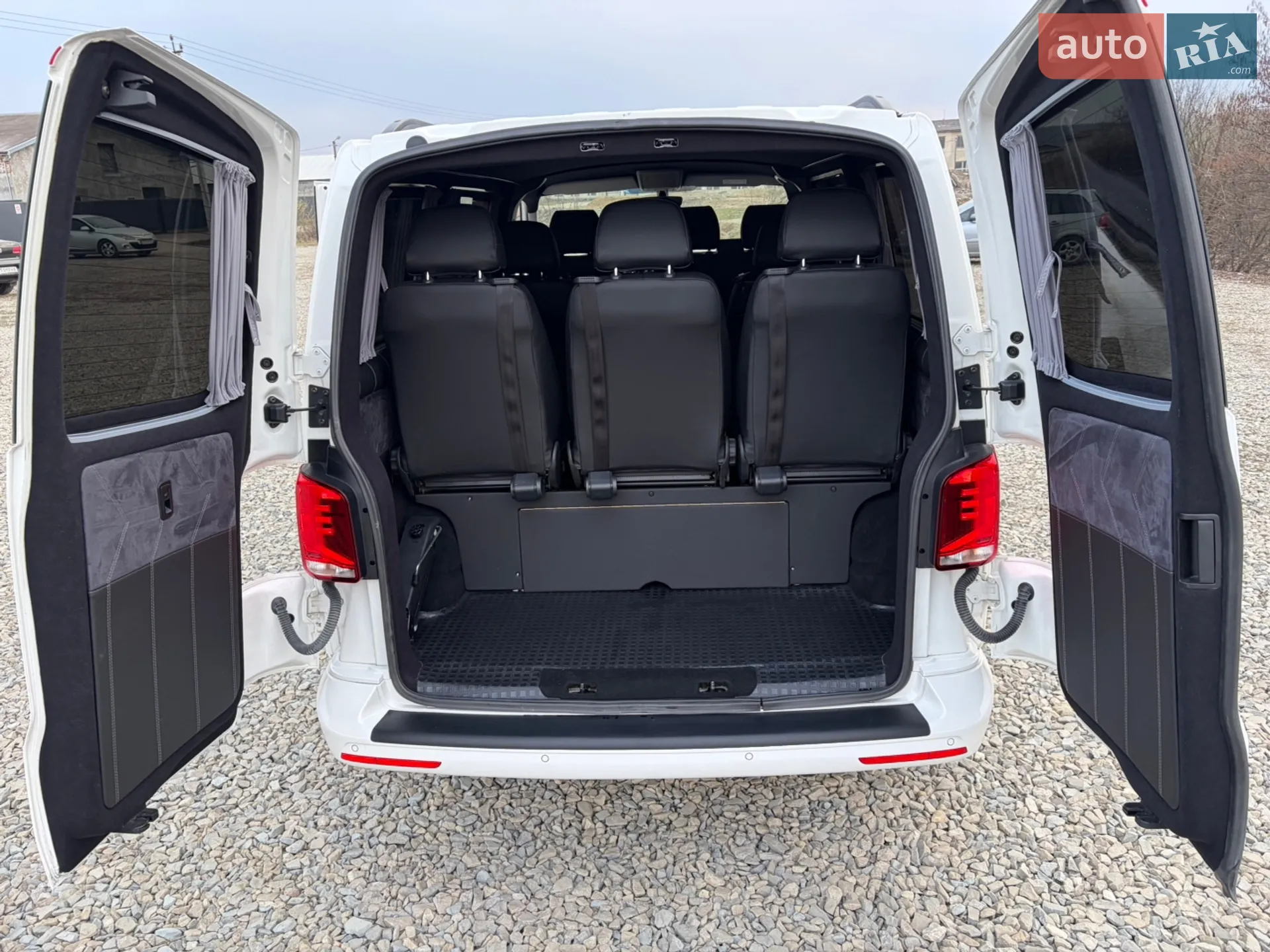 2019 Volkswagen Transporter - мініатюра 36