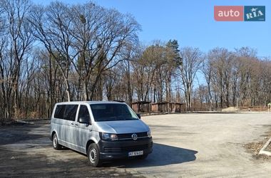 Минивэн Volkswagen Transporter 2016 в Долине