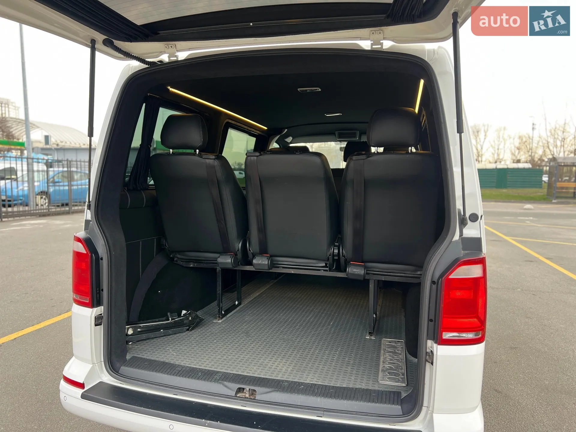 2017 Volkswagen Transporter - мініатюра 19