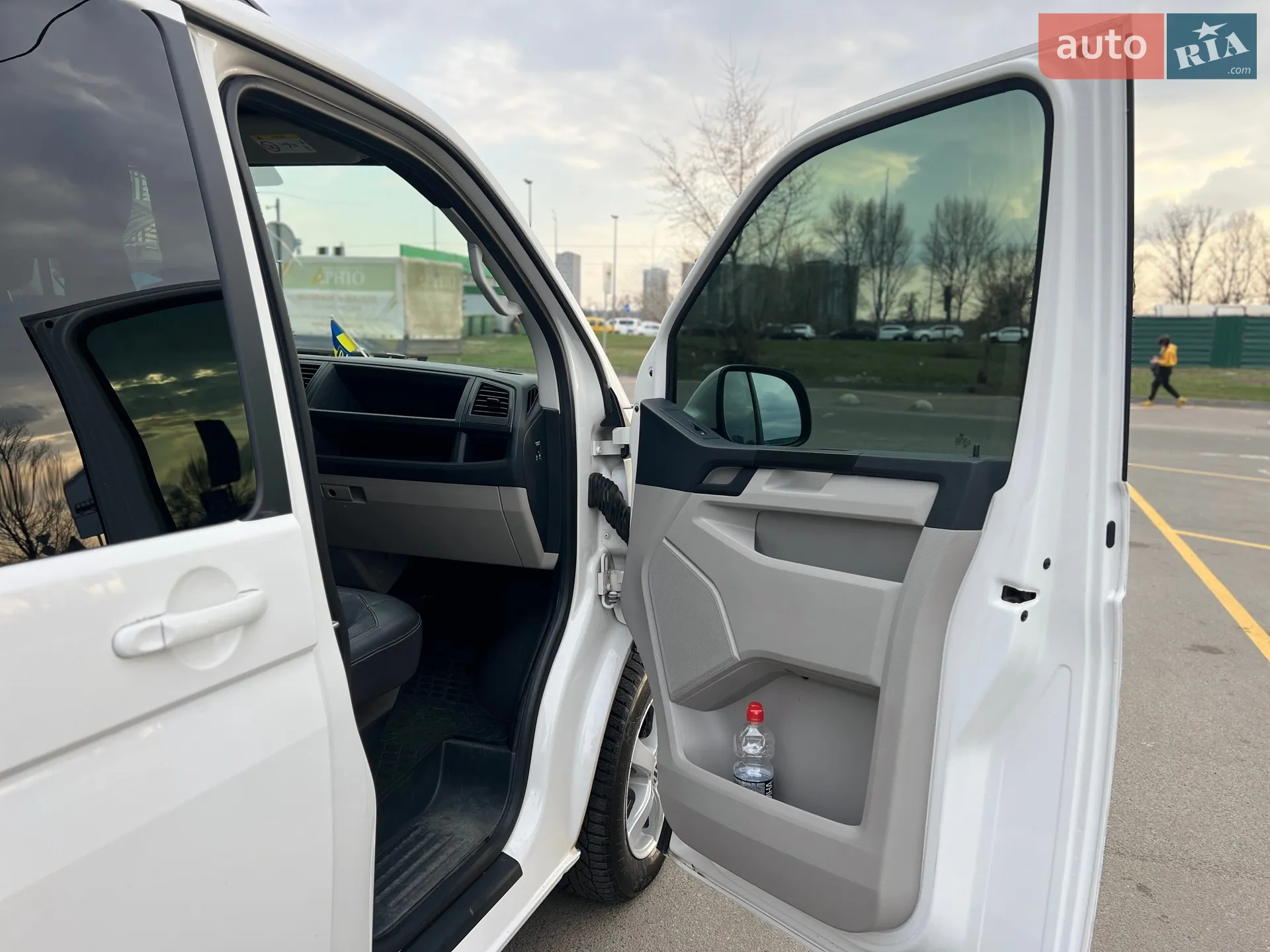 2017 Volkswagen Transporter - мініатюра 23