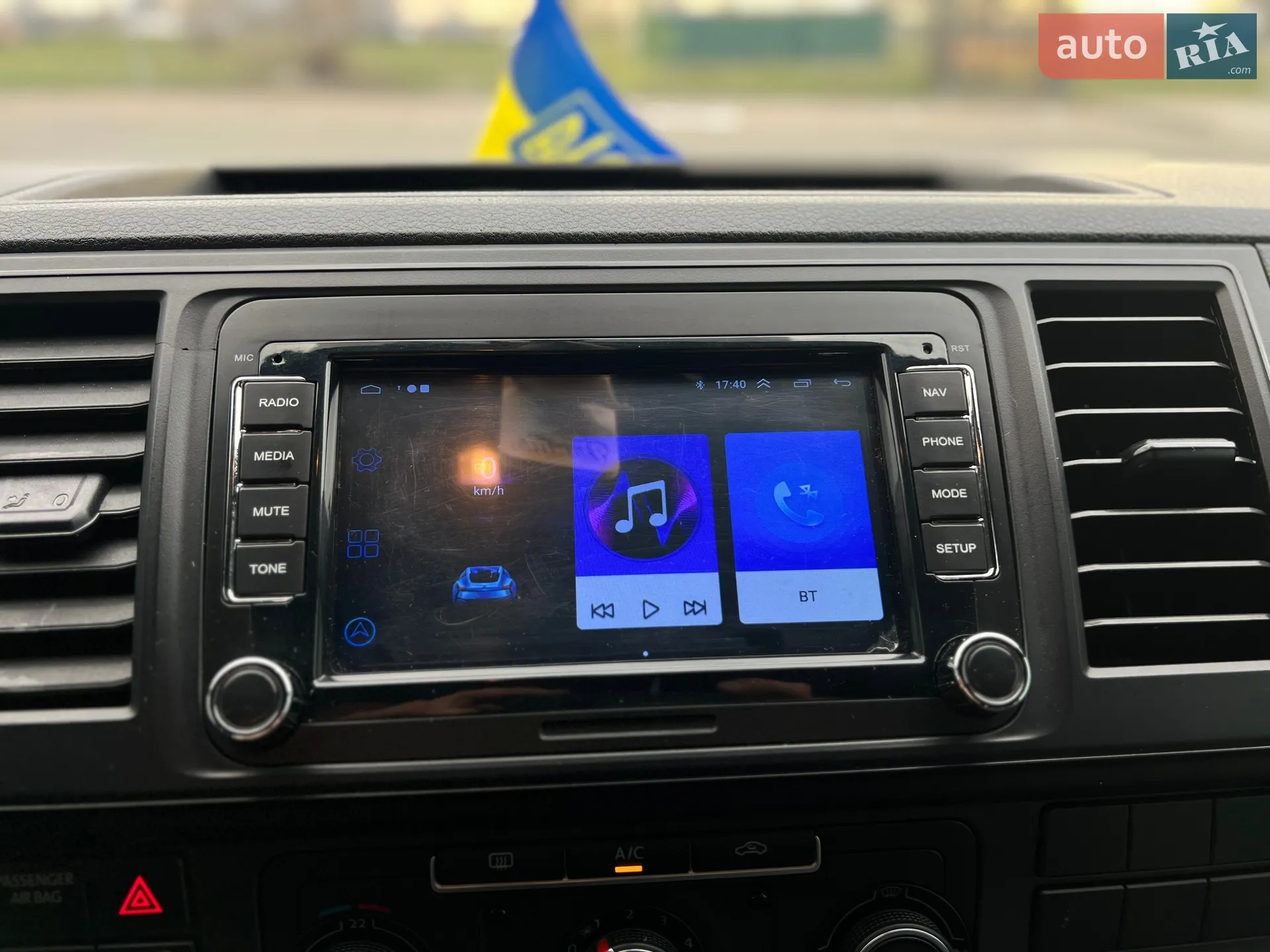 2017 Volkswagen Transporter - мініатюра 37