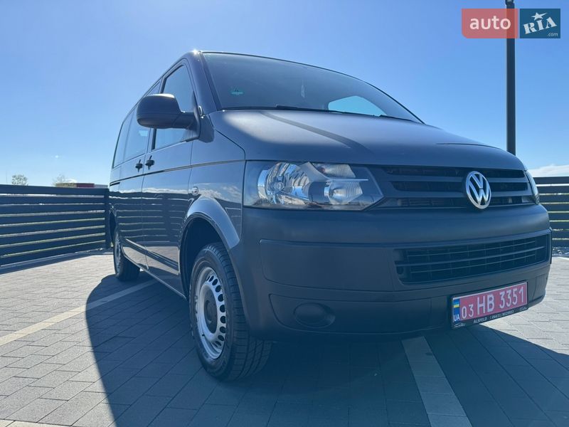Минивэн Volkswagen Transporter 2015 в Мукачево