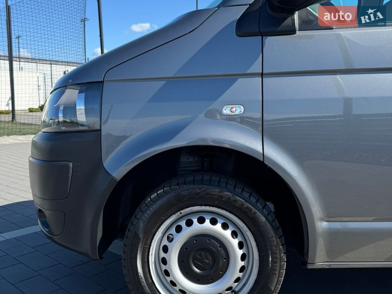 Минивэн Volkswagen Transporter 2015 в Мукачево