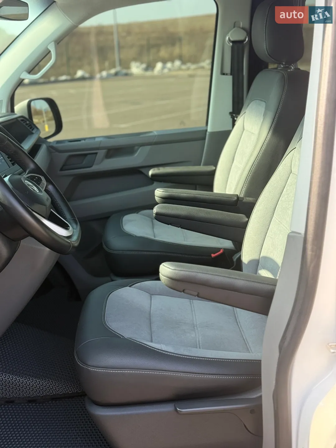 2020 Volkswagen Transporter - мініатюра 21