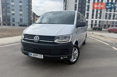 Минивэн Volkswagen Transporter 2017 в Ровно
