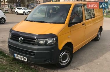 Вантажний фургон Volkswagen Transporter 2011 в Житомирі