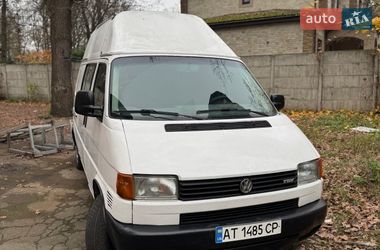 Грузовой фургон Volkswagen Transporter 2001 в Буче
