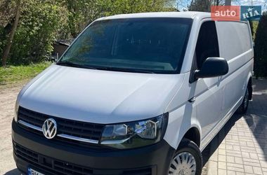 Грузовой фургон Volkswagen Transporter 2018 в Дубно