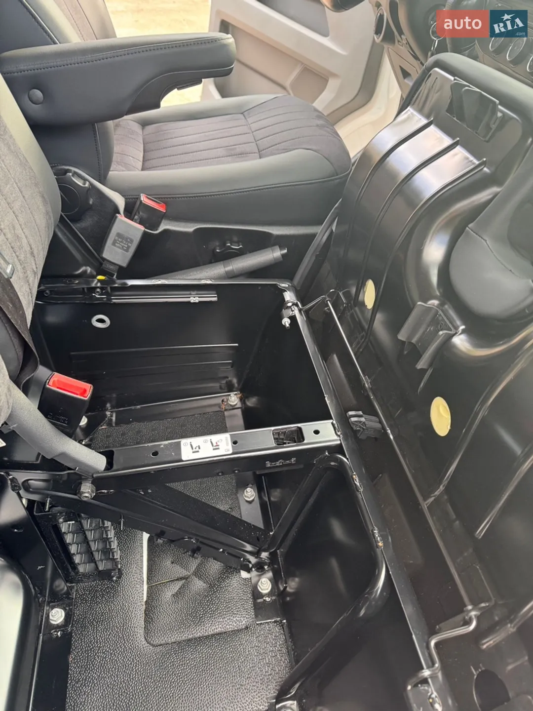 2019 Volkswagen Transporter - мініатюра 39