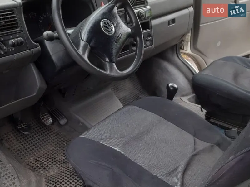 Volkswagen Transporter