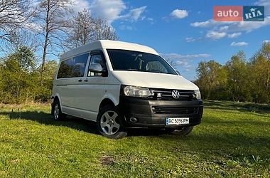 Мінівен Volkswagen Transporter 2009 в Нижанковичах