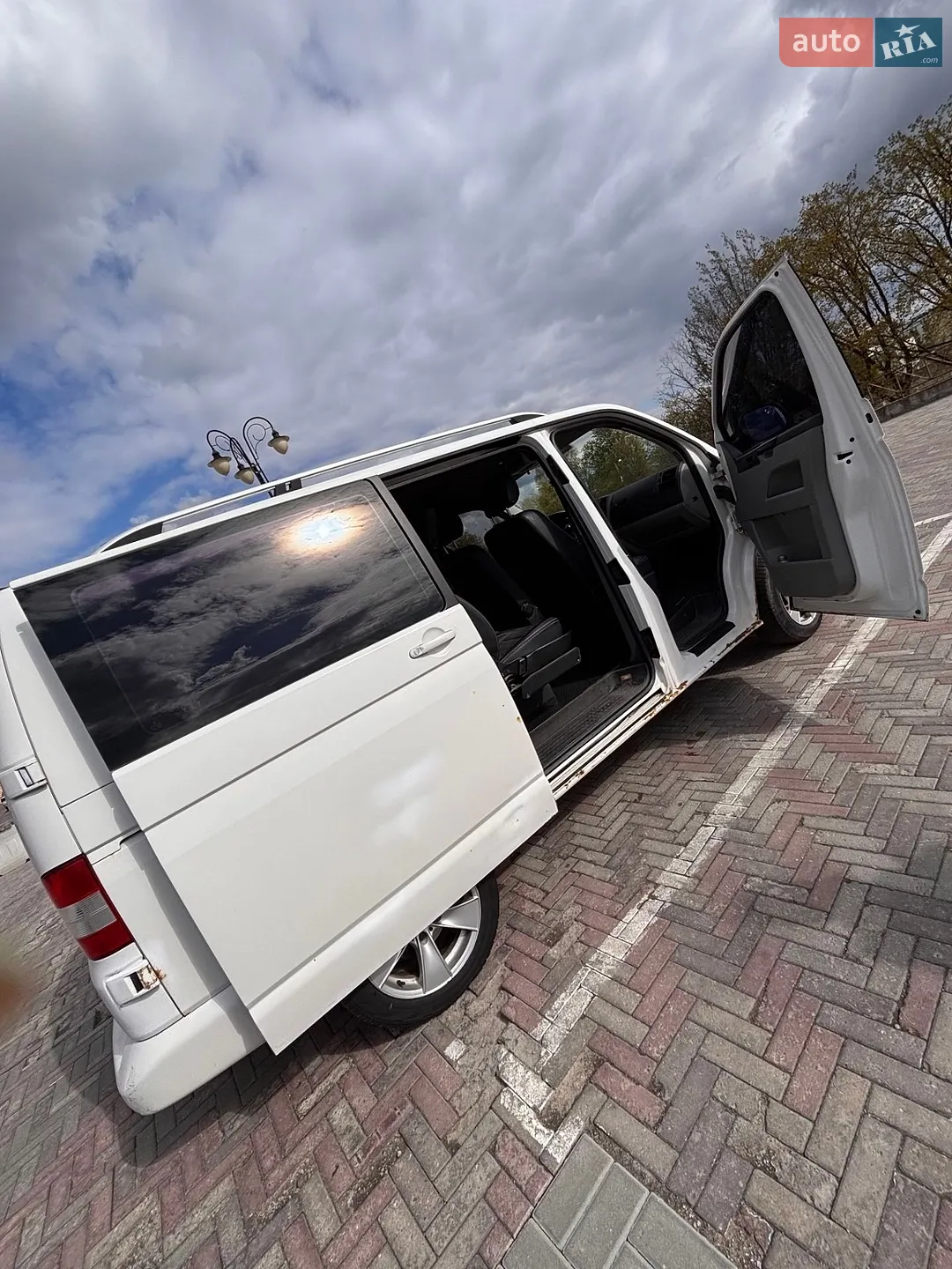 2012 Volkswagen Transporter - мініатюра 31