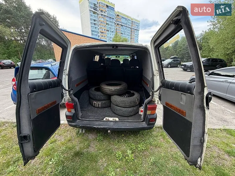 Volkswagen Transporter 2000 VIN WV1ZZZ70ZYH128313 фото оголошення 15 з 46