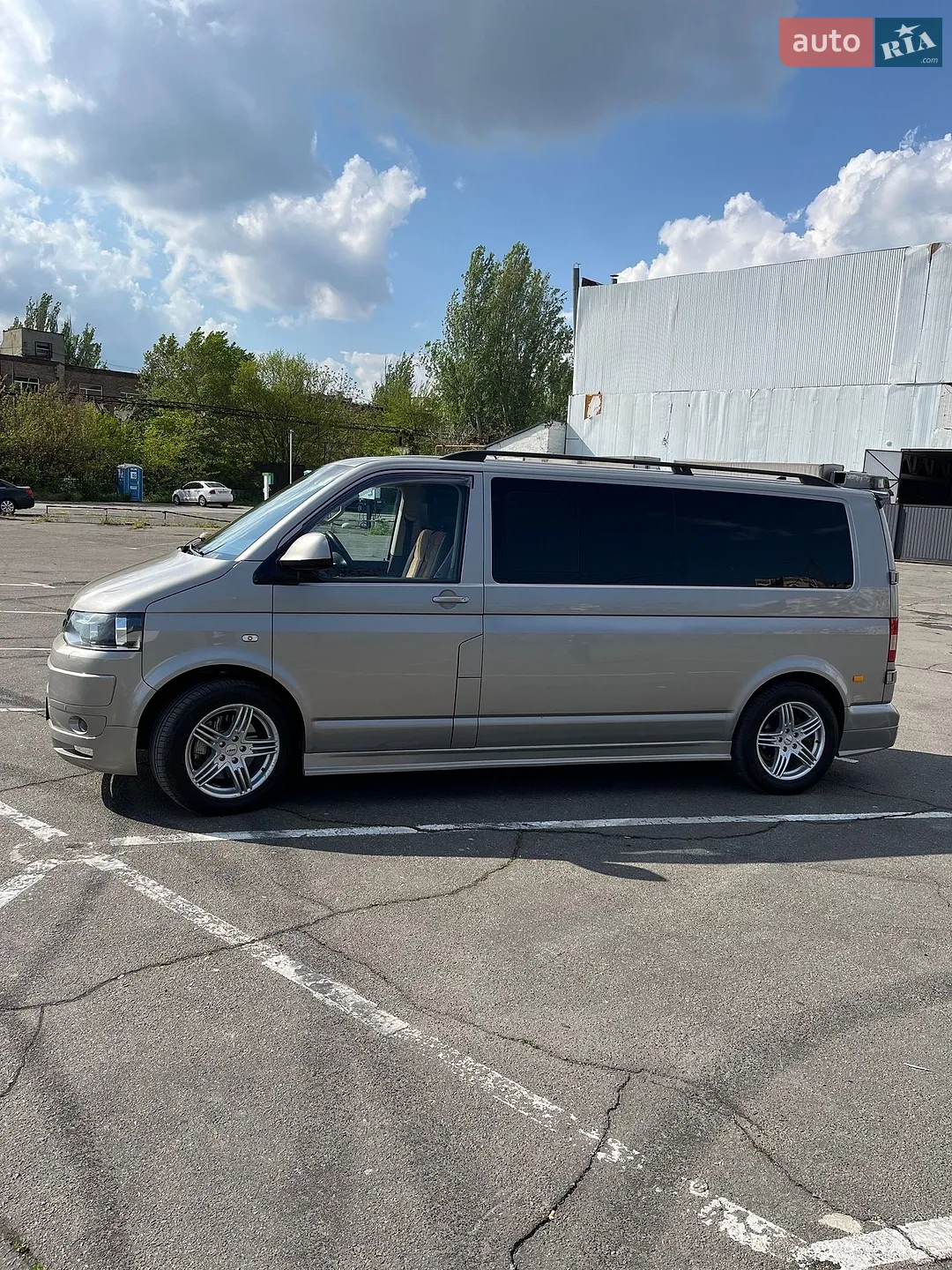 2010 Volkswagen Transporter - мініатюра 4