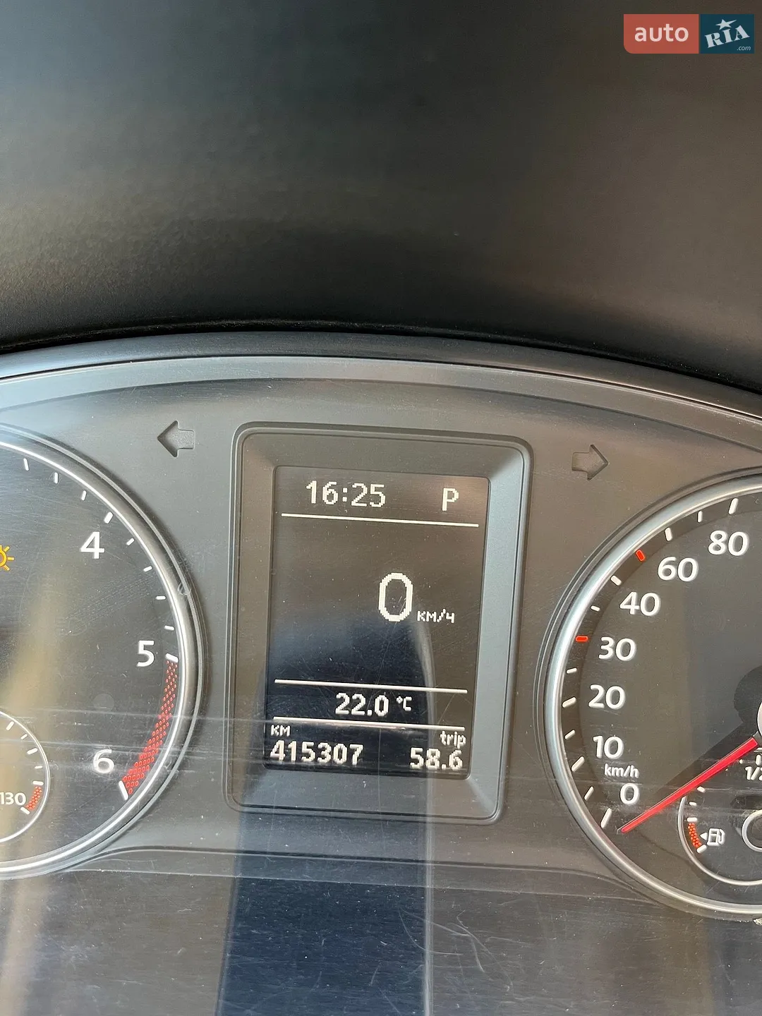 2010 Volkswagen Transporter - мініатюра 27