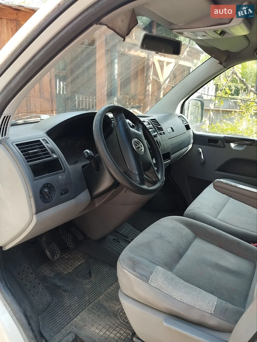 Volkswagen Transporter 2005 VIN WV1ZZZ7HZ5H069944 фото оголошення 4 з 6