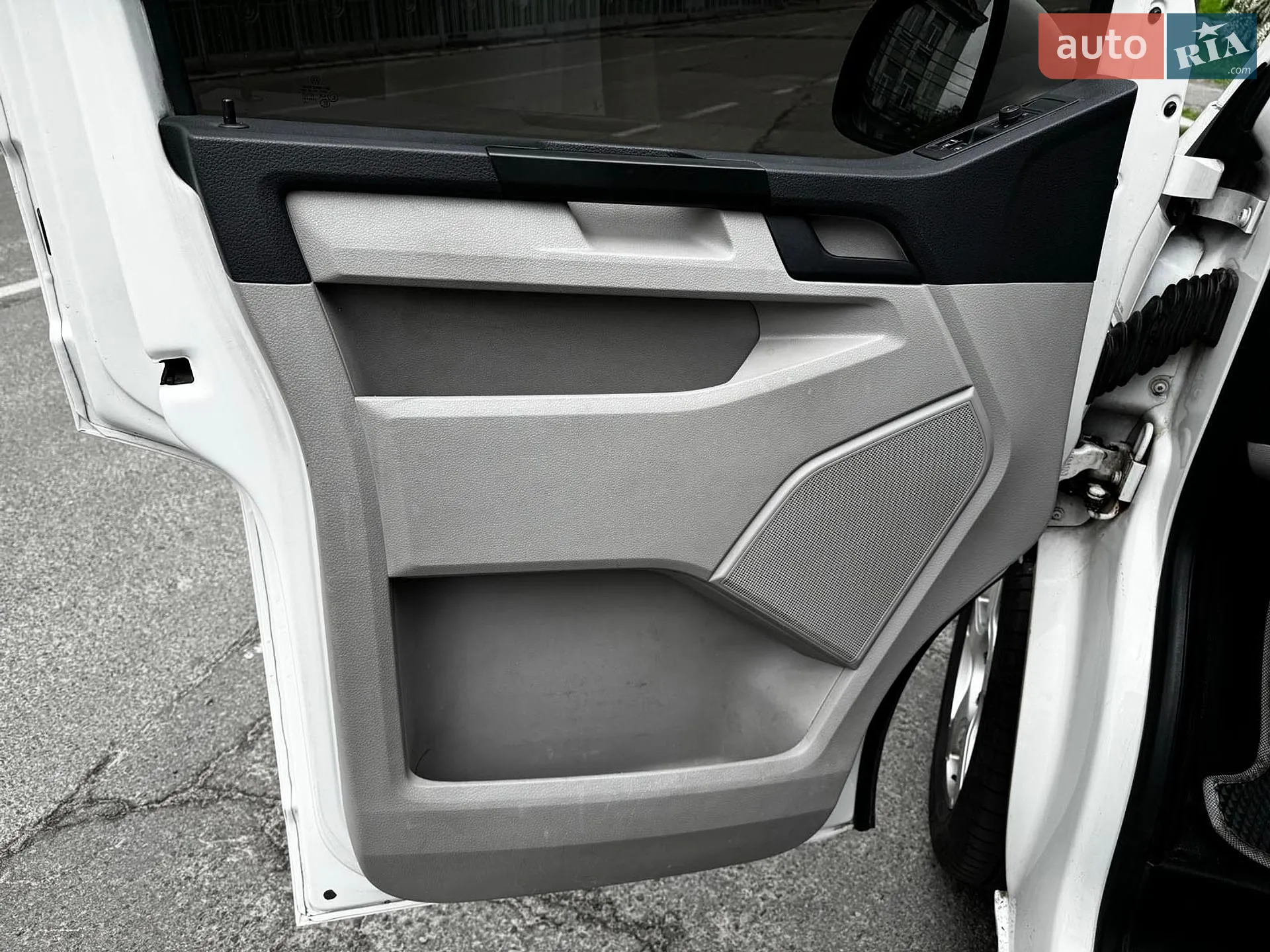 2016 Volkswagen Transporter - мініатюра 14