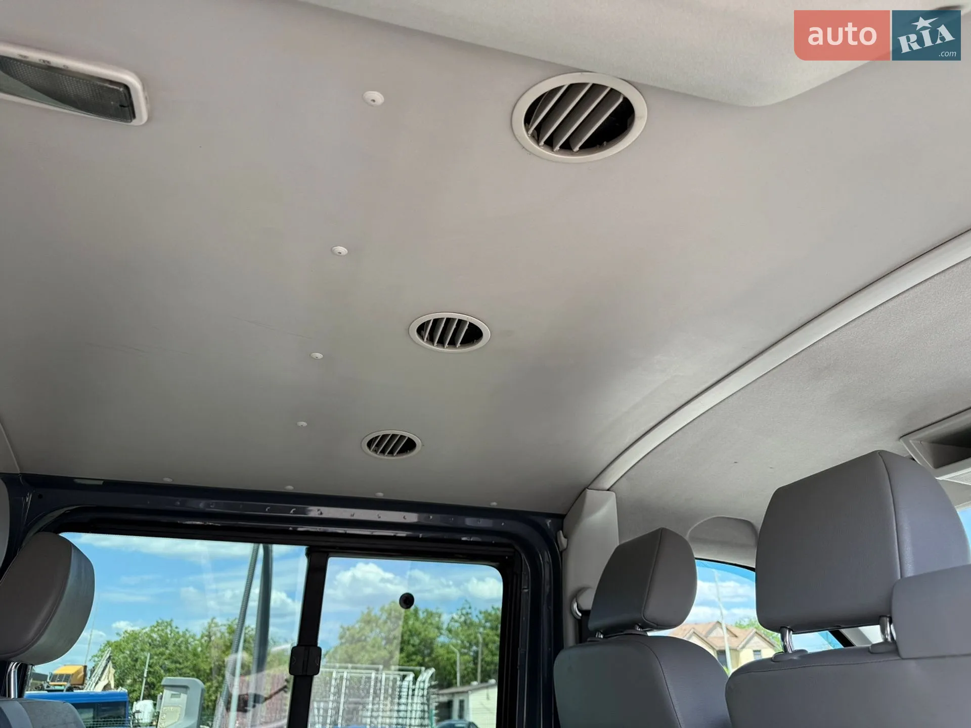 2013 Volkswagen Transporter - мініатюра 34