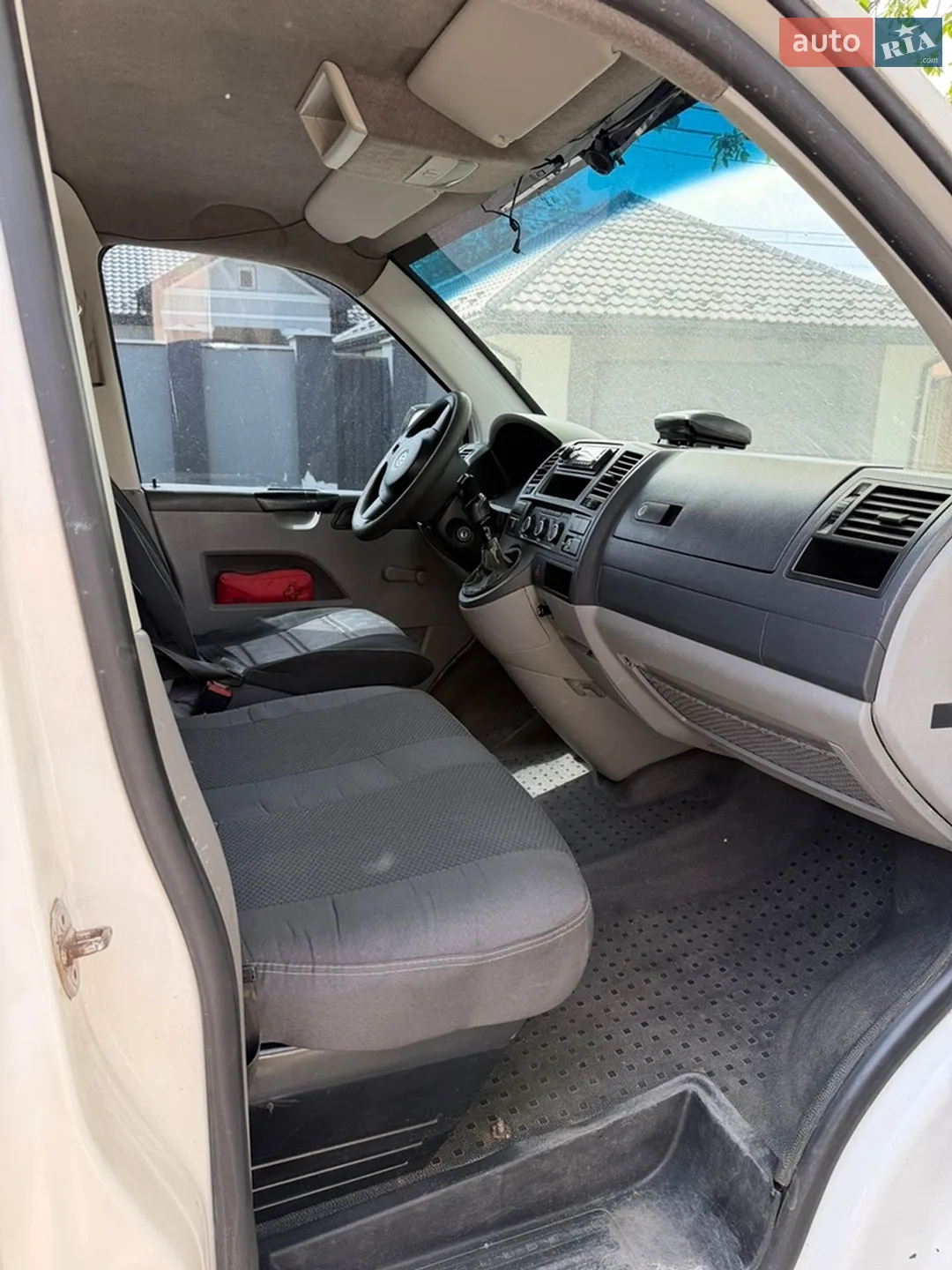 2011 Volkswagen Transporter - мініатюра 6