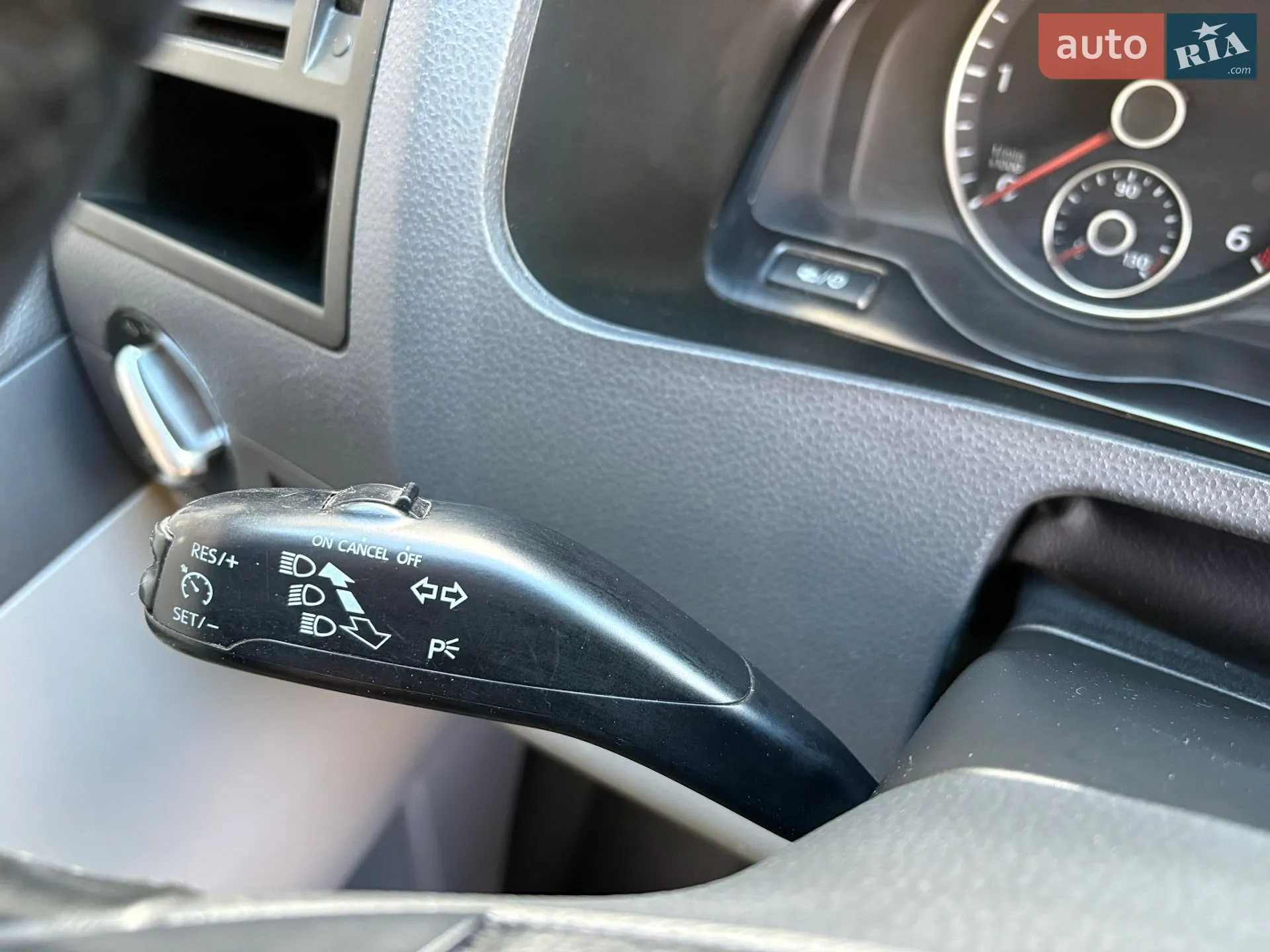 2015 Volkswagen Transporter - мініатюра 15
