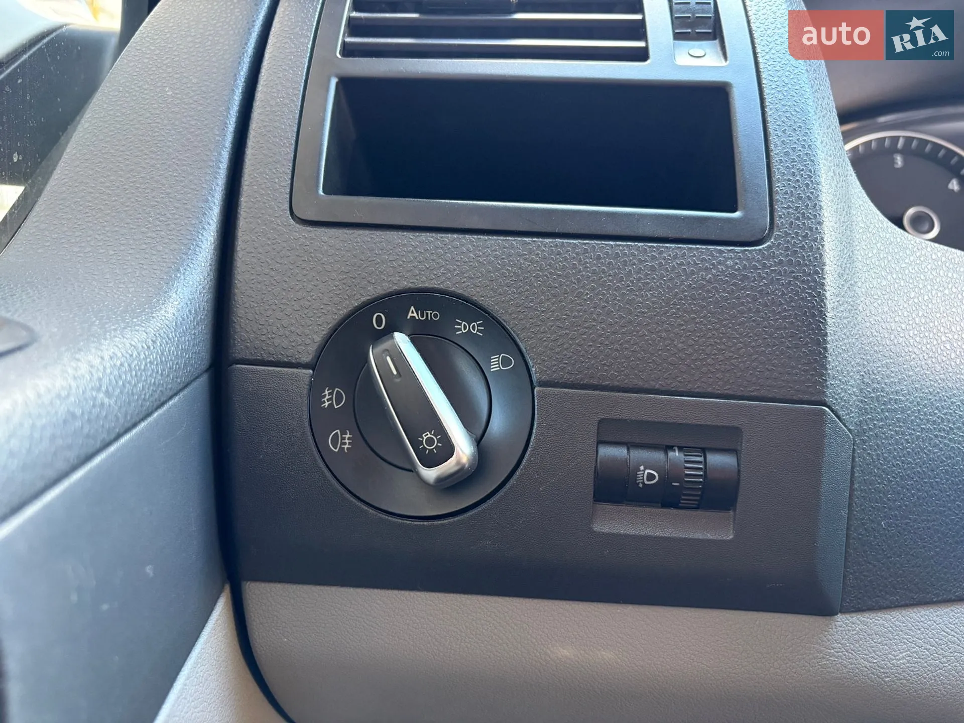 2015 Volkswagen Transporter - мініатюра 17