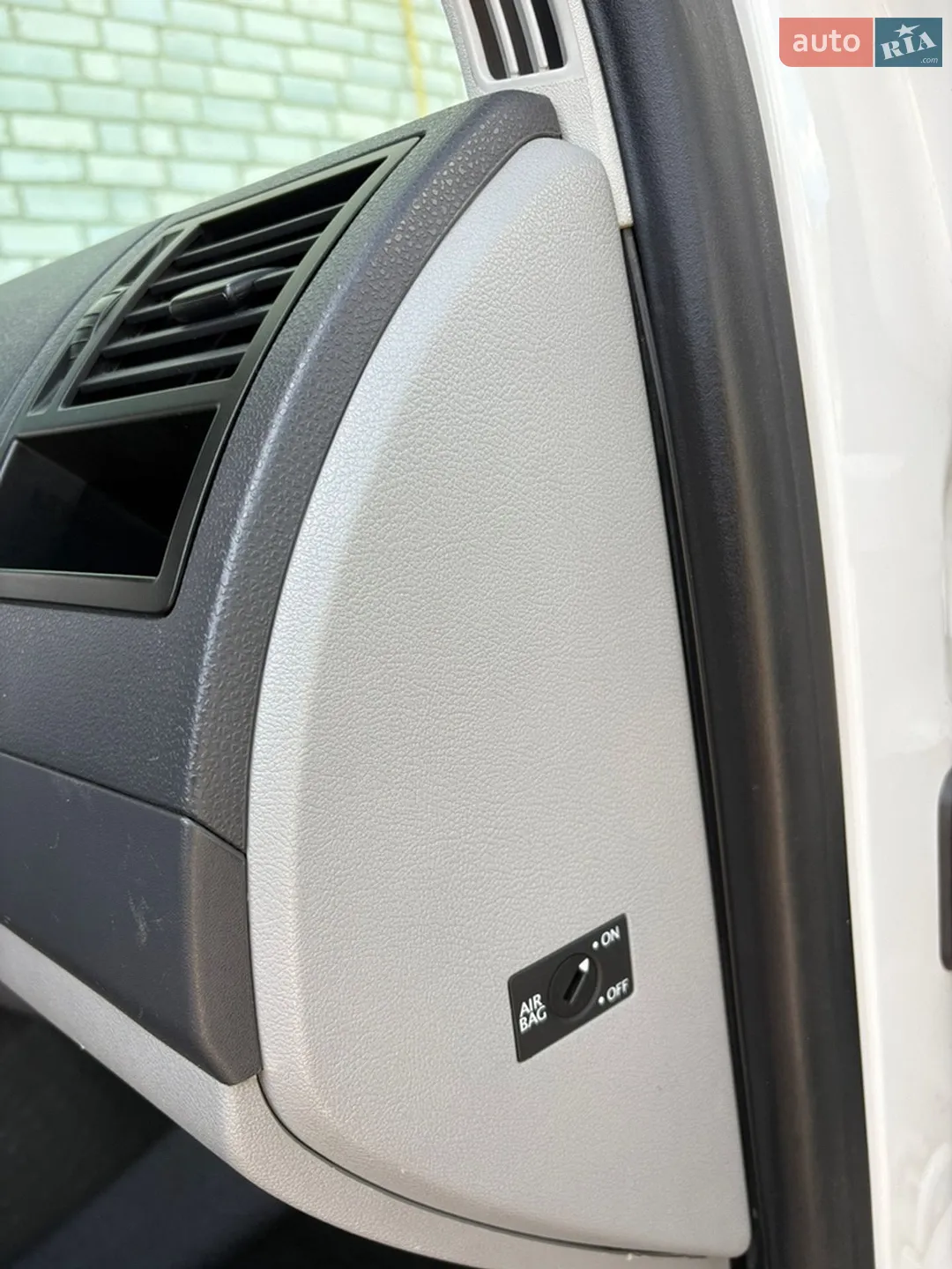 2015 Volkswagen Transporter - мініатюра 36