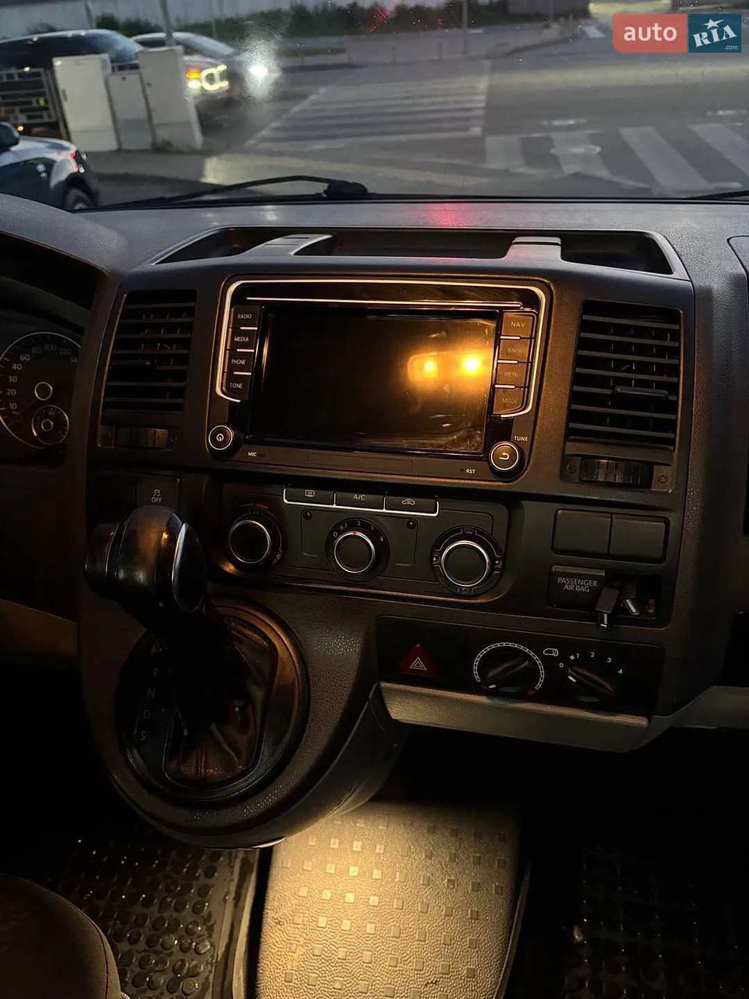 2013 Volkswagen Transporter - мініатюра 20