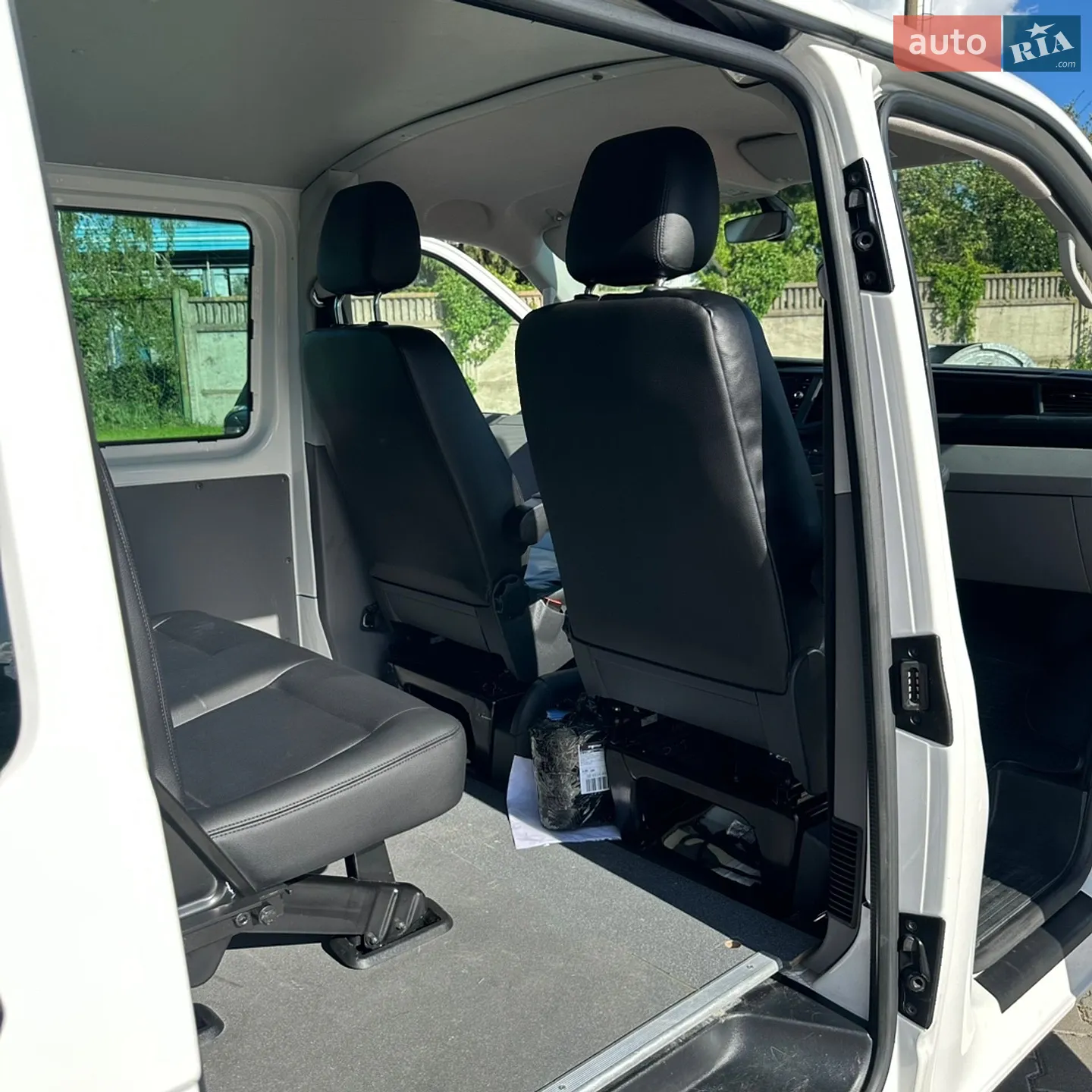 2021 Volkswagen Transporter - мініатюра 24