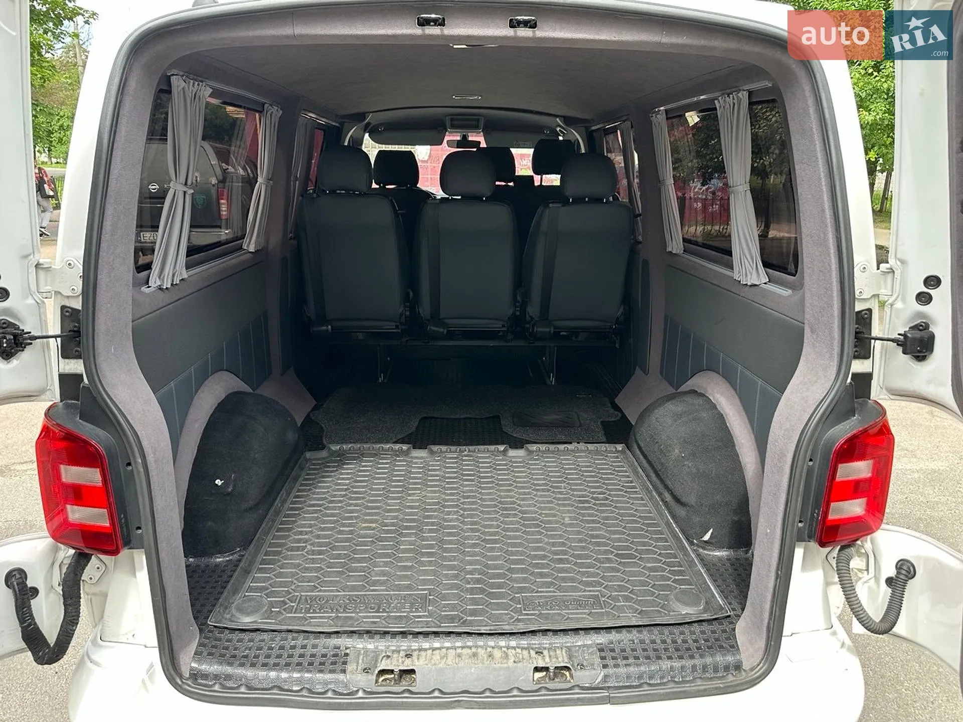 2017 Volkswagen Transporter - мініатюра 15