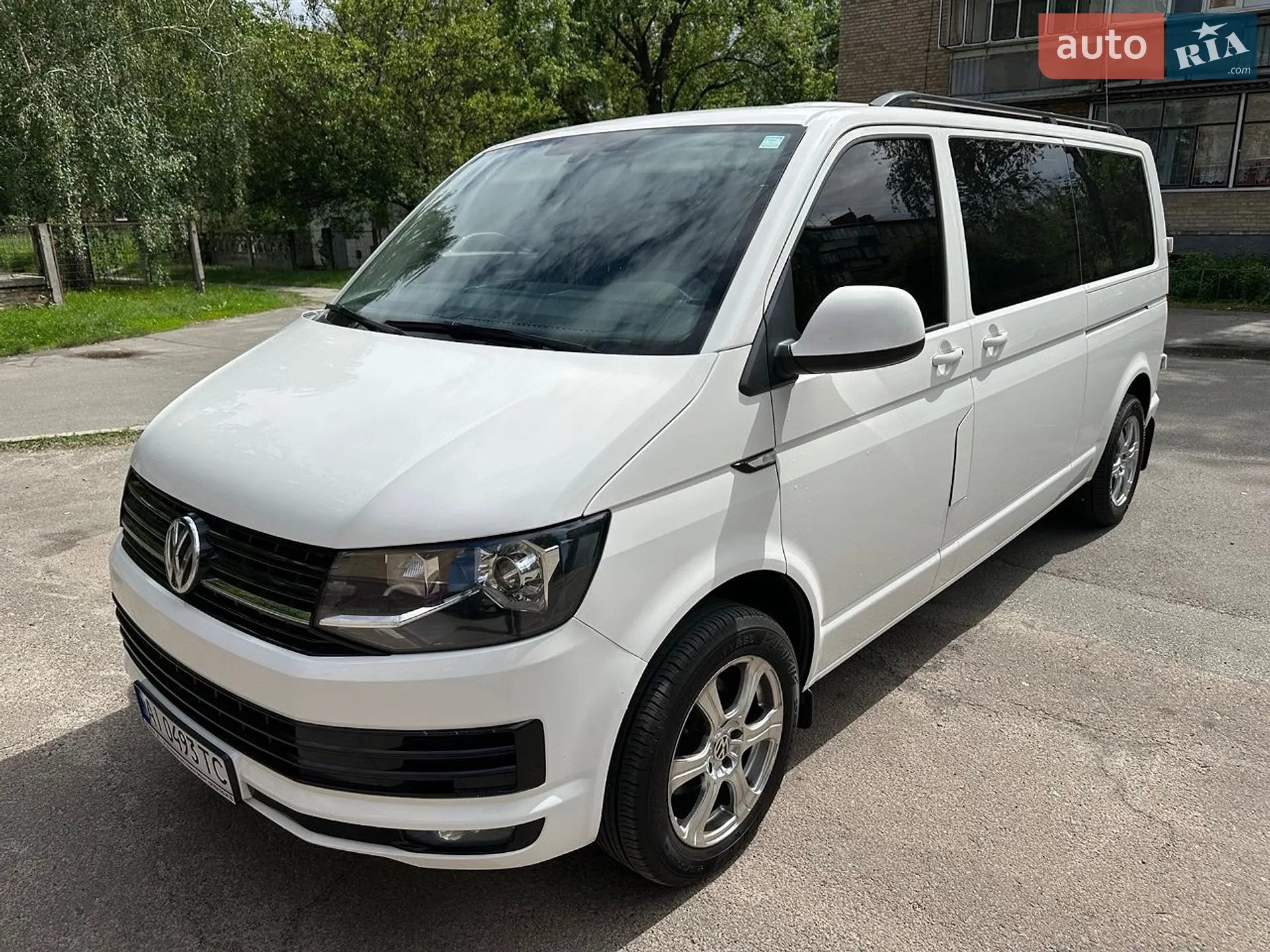 2017 Volkswagen Transporter - фото 1