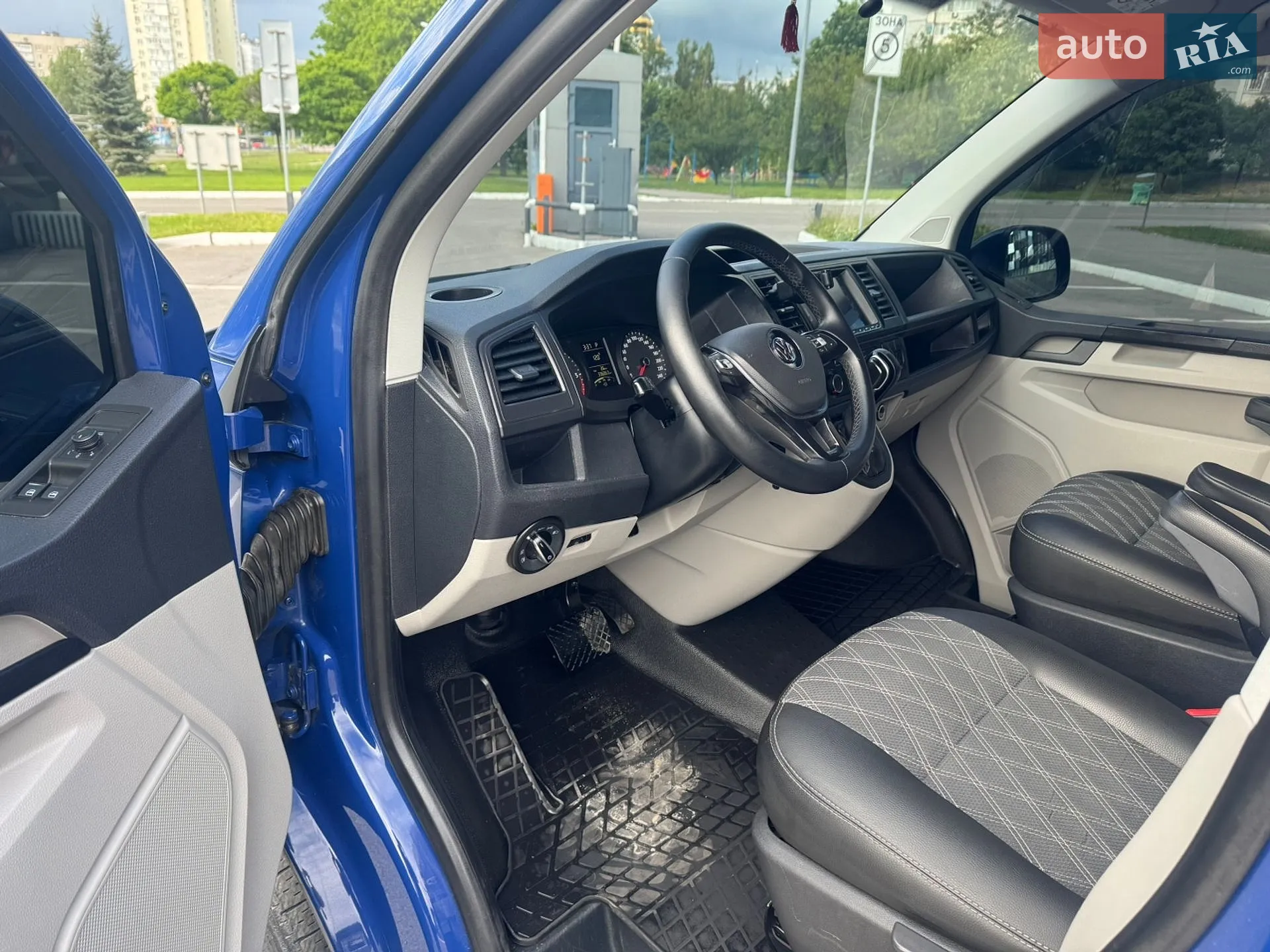 2015 Volkswagen Transporter - мініатюра 10