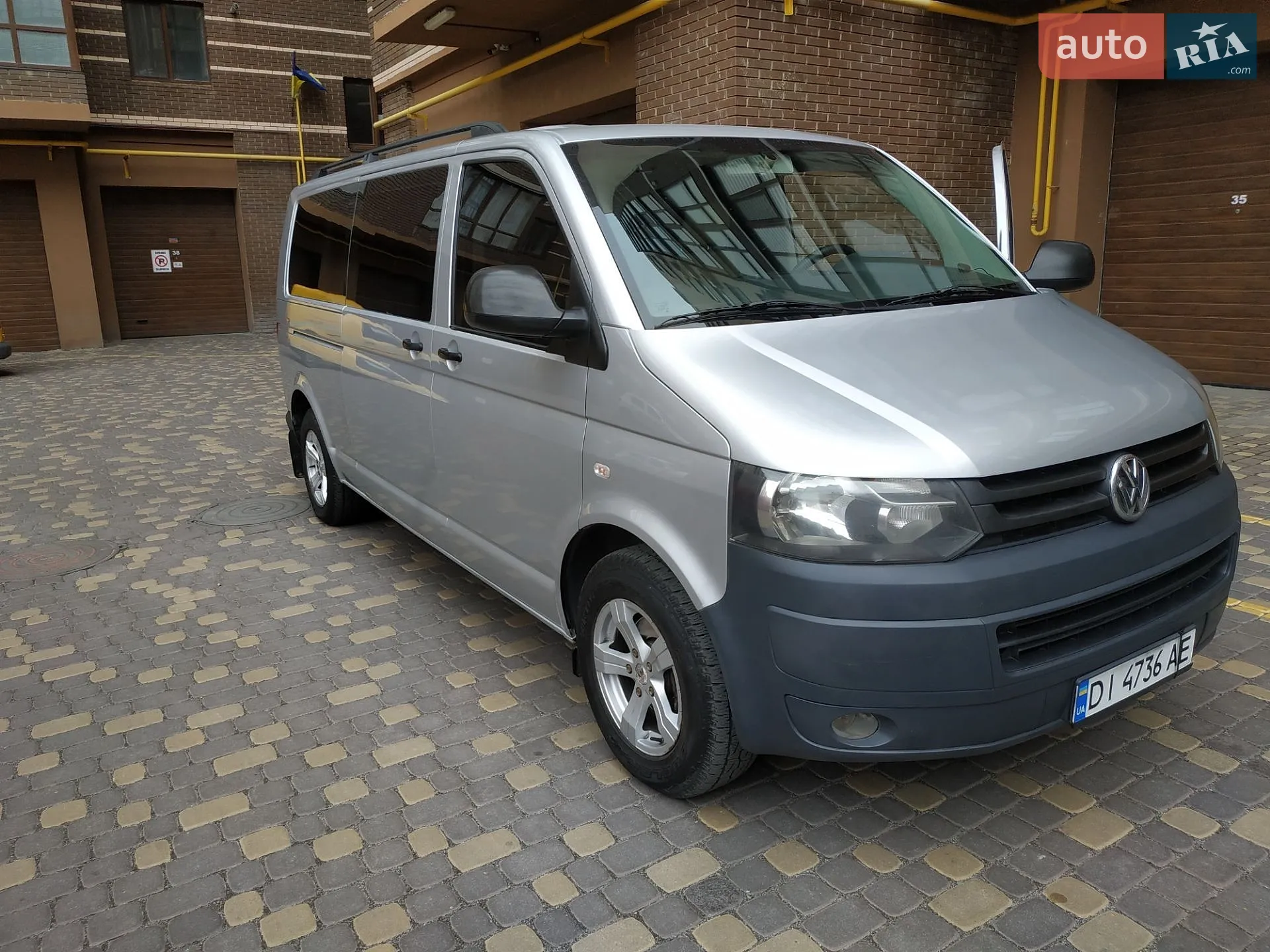 2011 Volkswagen Transporter - мініатюра 15