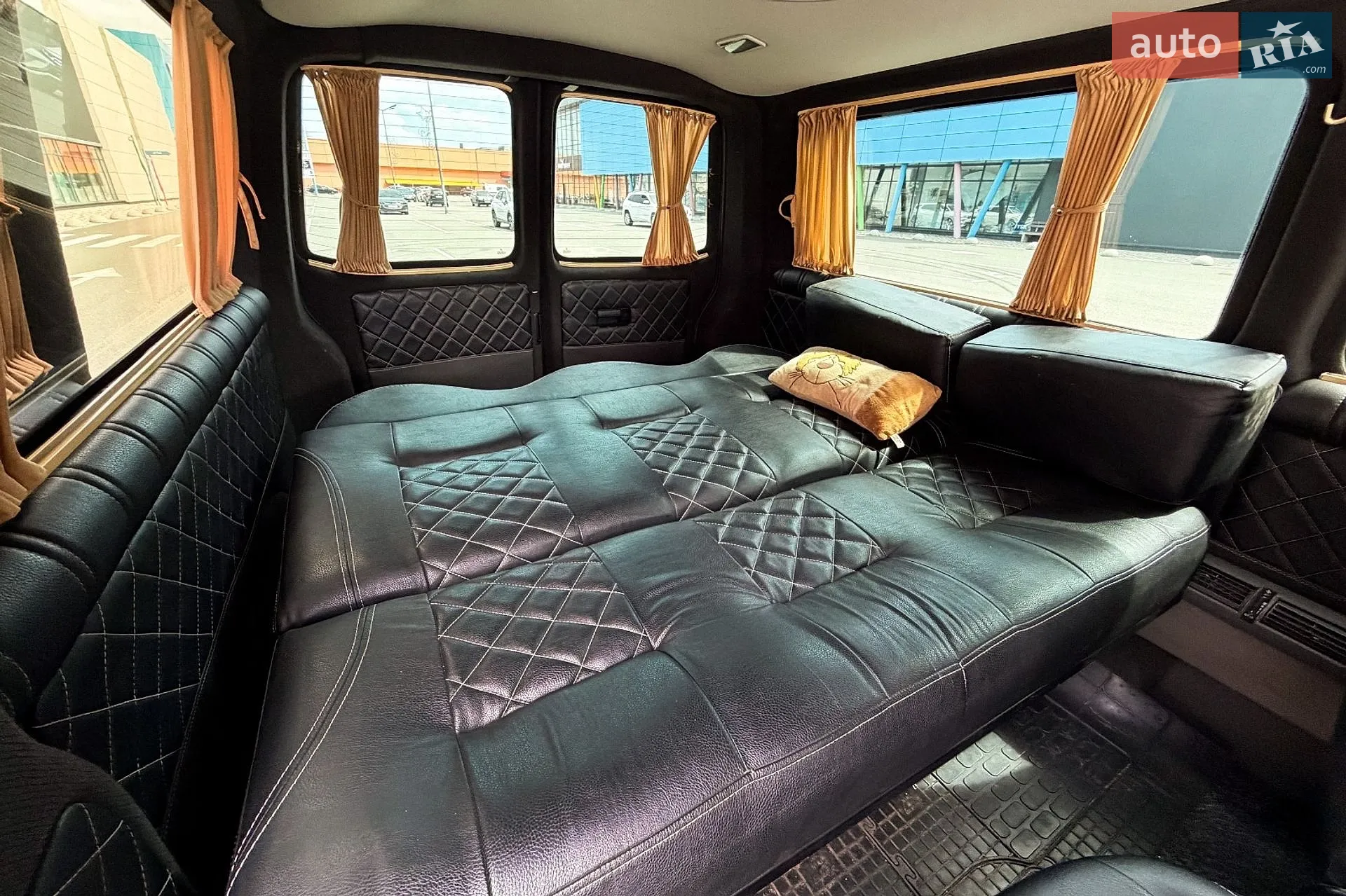 2010 Volkswagen Transporter - мініатюра 3