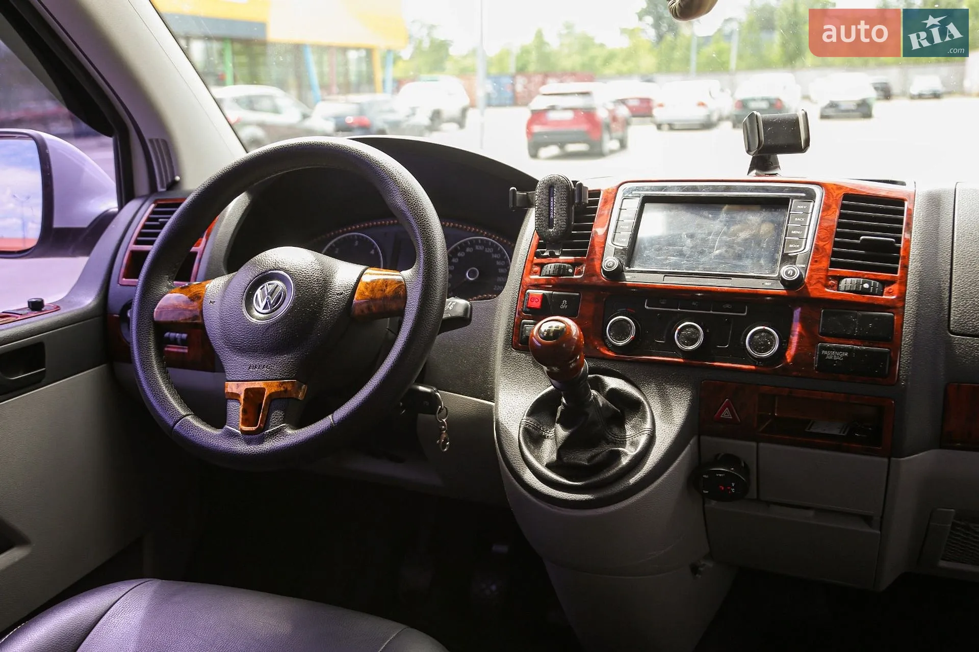 2010 Volkswagen Transporter - мініатюра 8