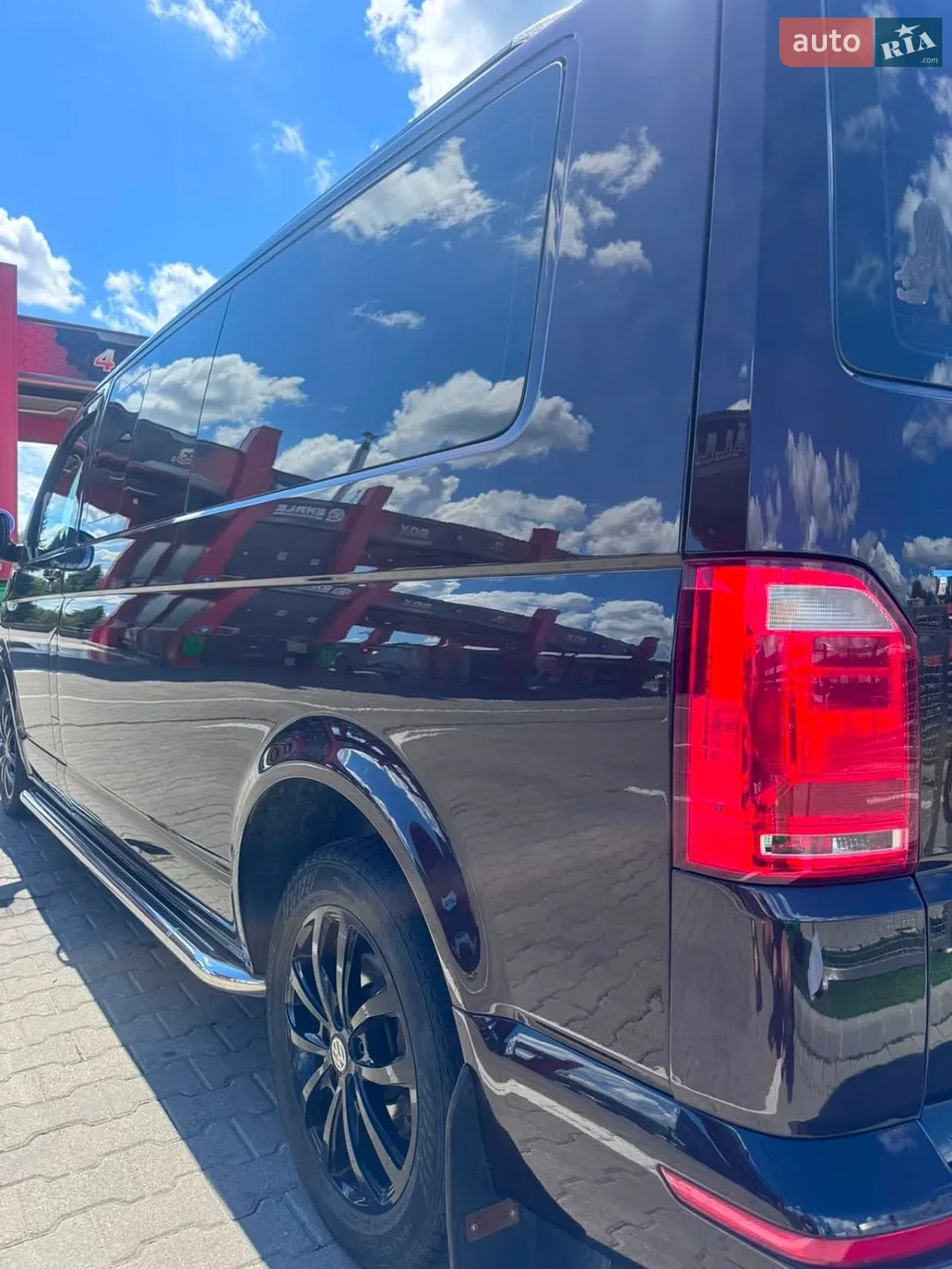 Volkswagen Transporter 2016 VIN WV2ZZZ7HZGH132152 фото оголошення 17 з 19