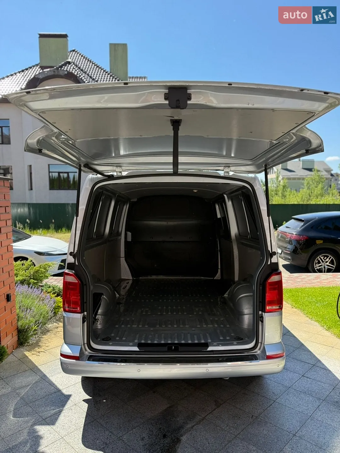2016 Volkswagen Transporter - мініатюра 11