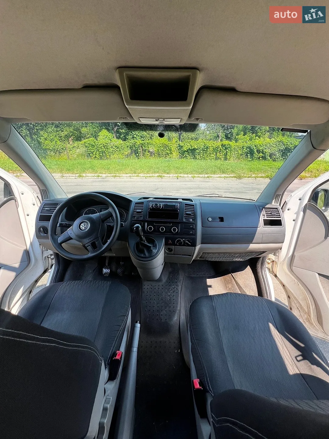 2011 Volkswagen Transporter - мініатюра 13
