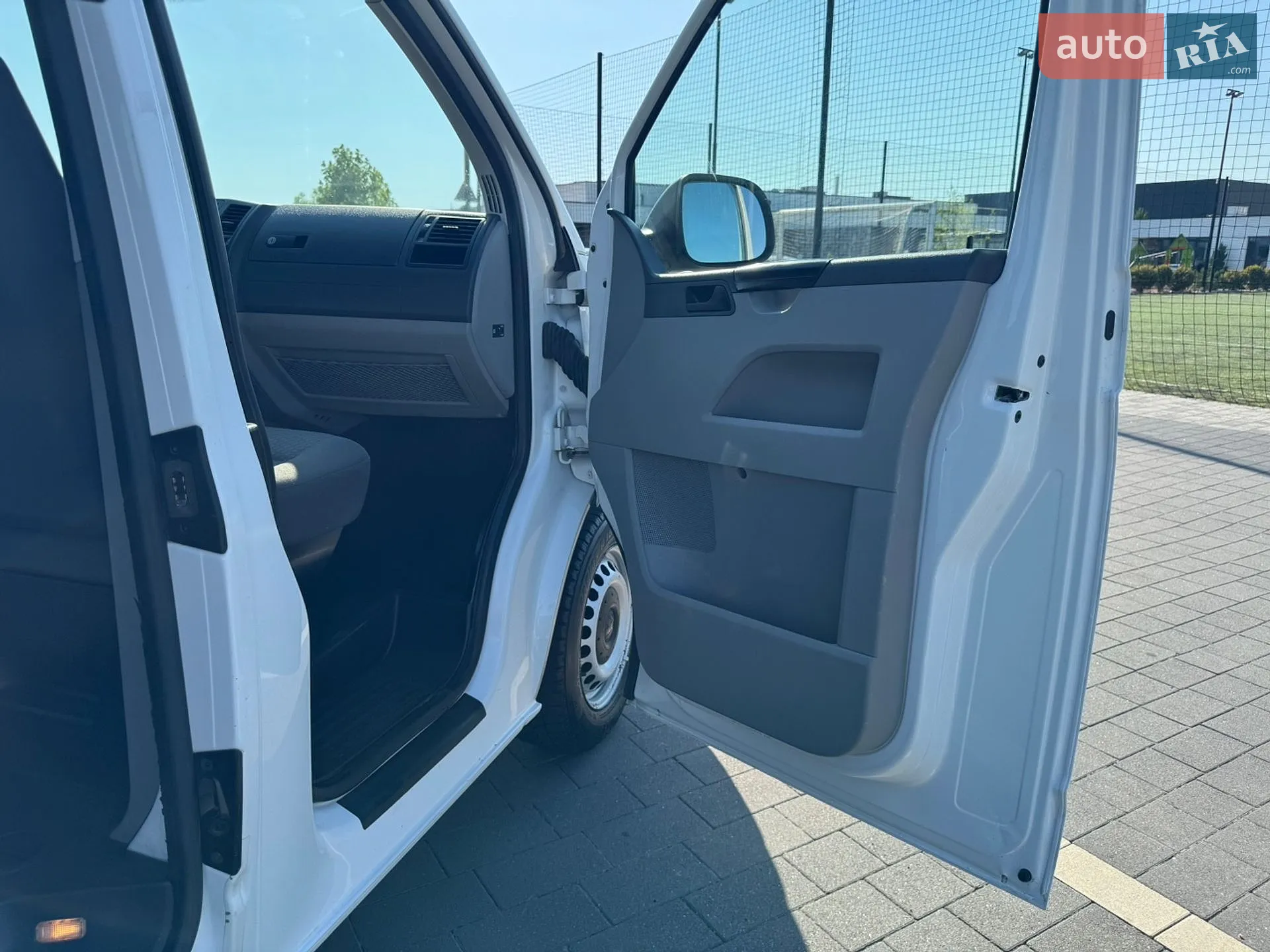 2012 Volkswagen Transporter - мініатюра 34