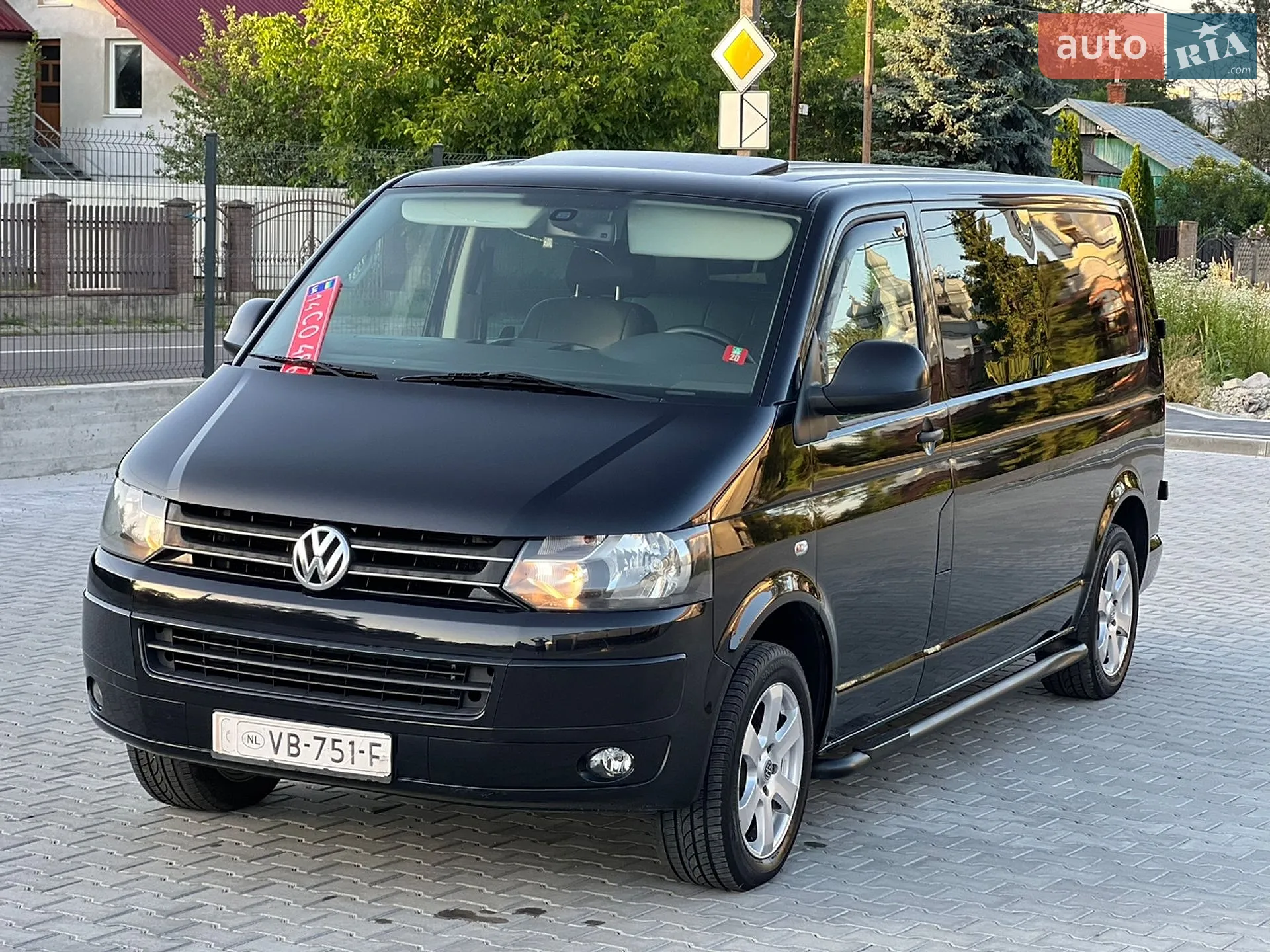 2011 Volkswagen Transporter - мініатюра 22