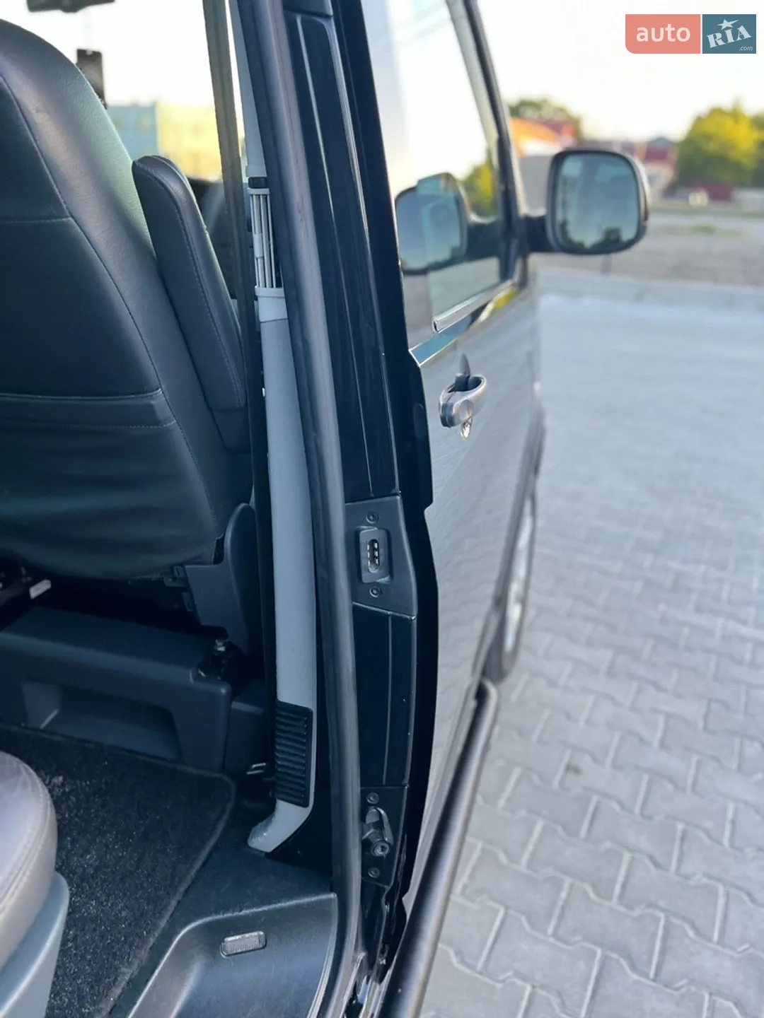 2011 Volkswagen Transporter - мініатюра 39
