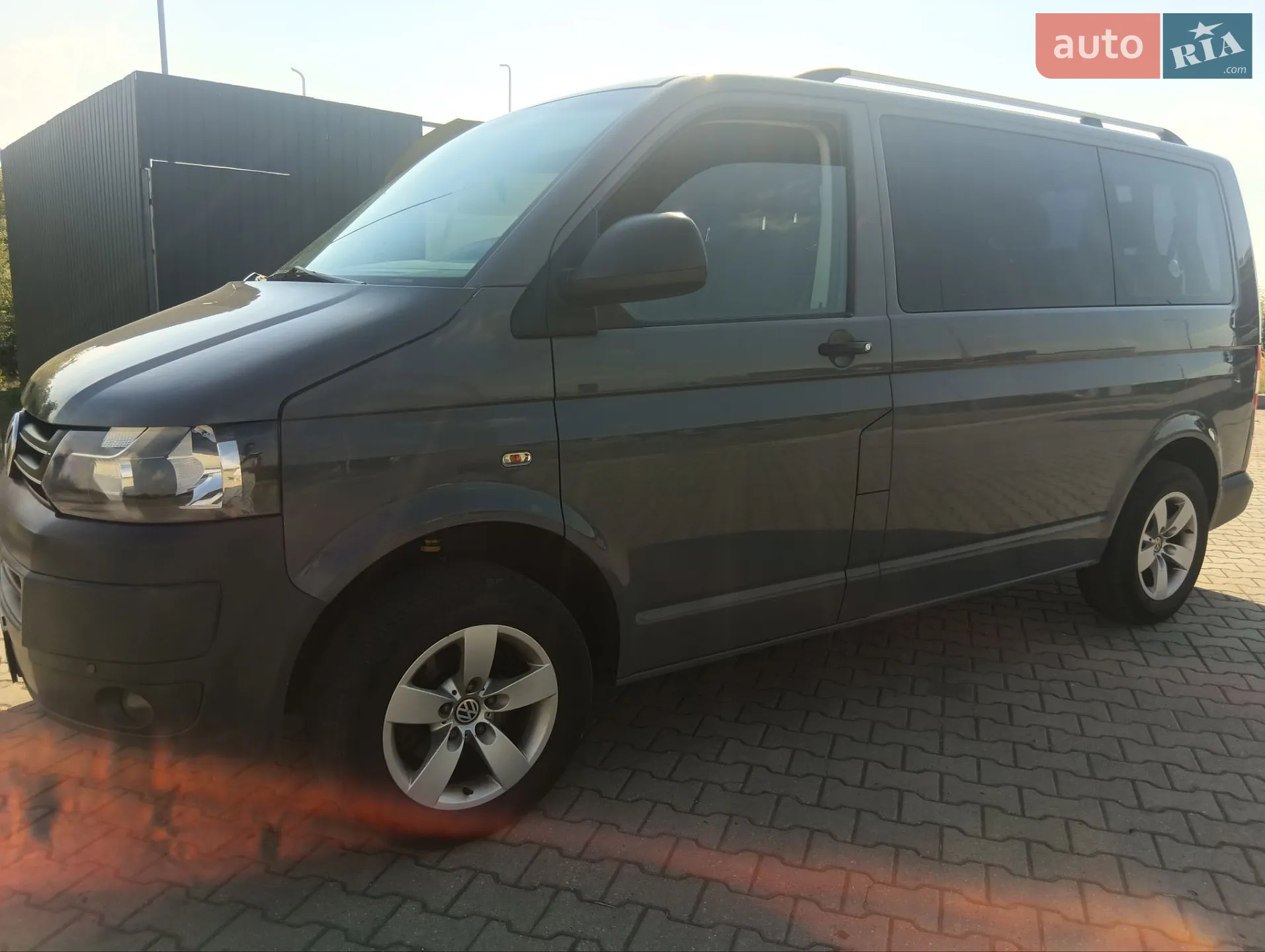 2011 Volkswagen Transporter - мініатюра 3