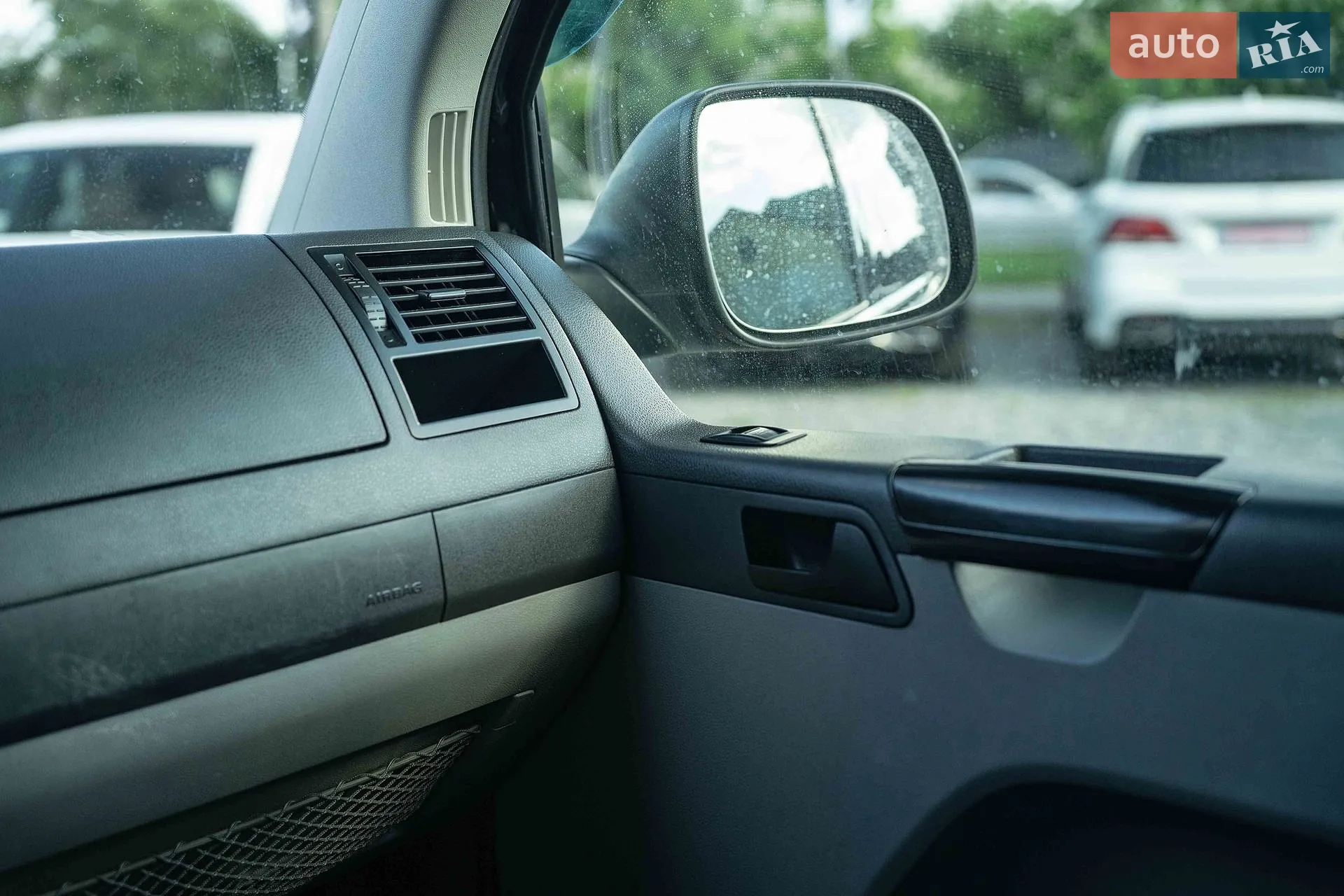 2014 Volkswagen Transporter - мініатюра 27