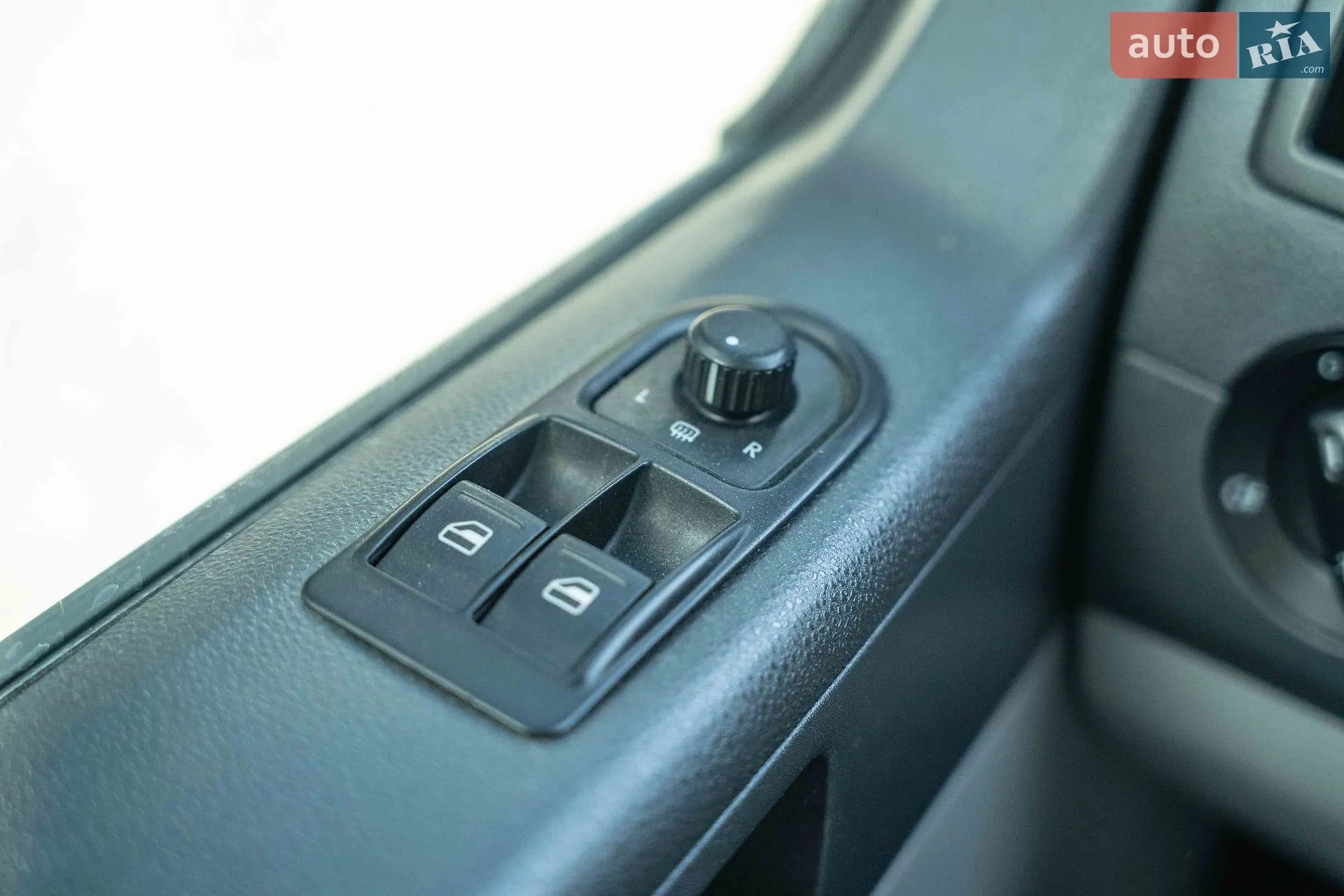 2014 Volkswagen Transporter - мініатюра 16