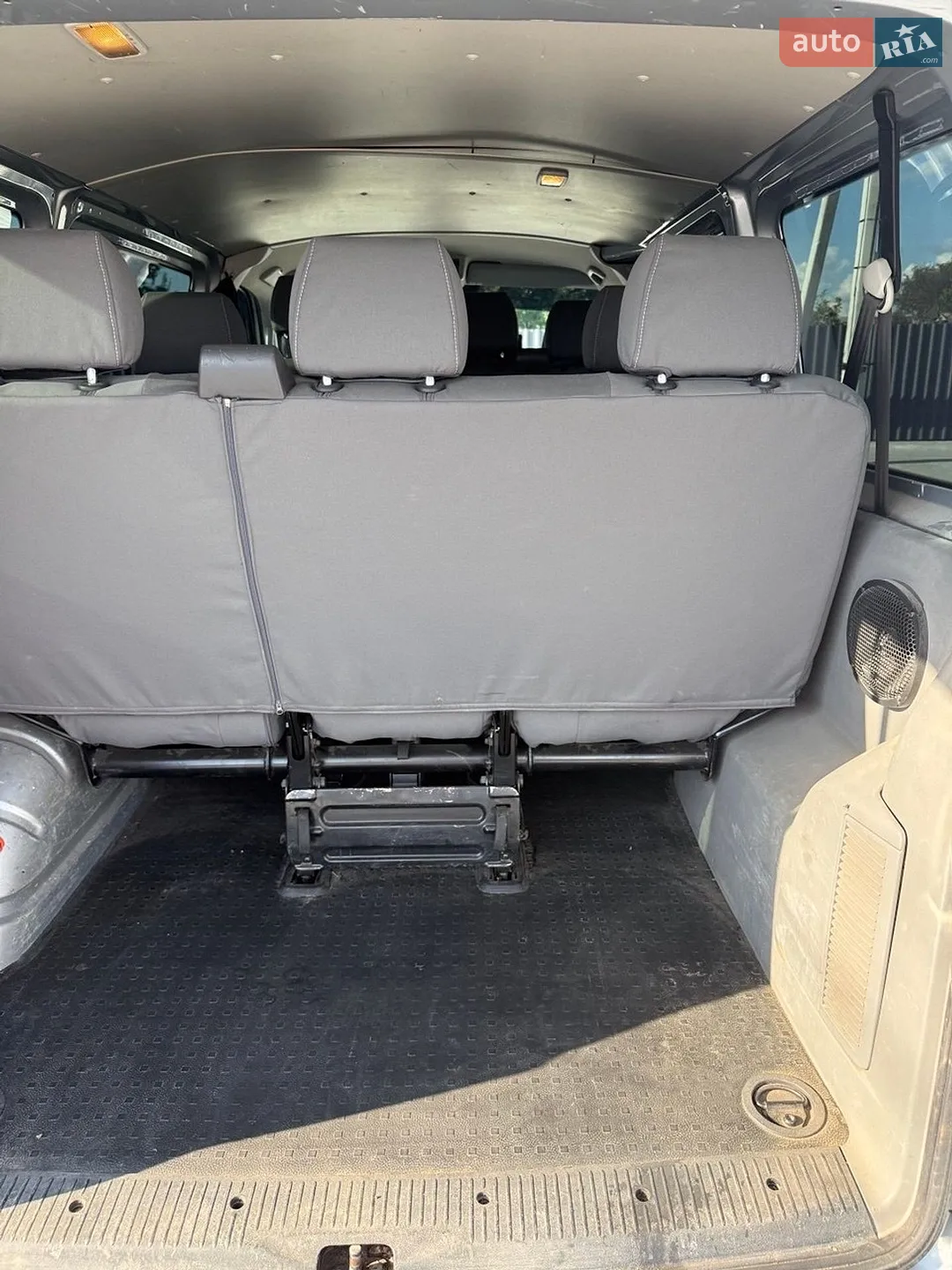 2011 Volkswagen Transporter - мініатюра 8