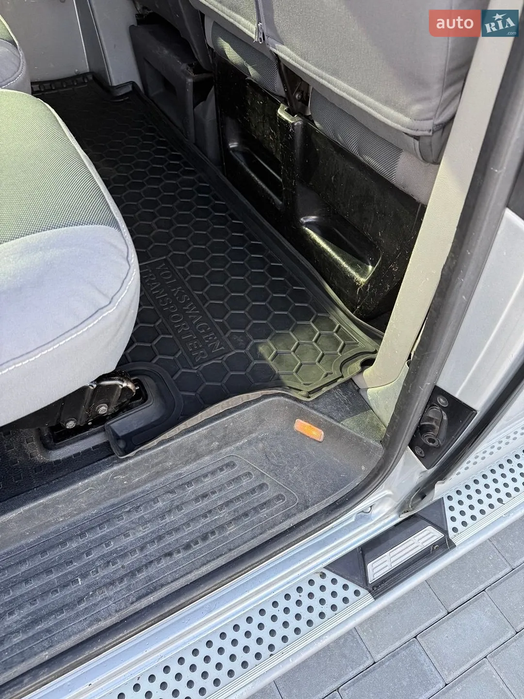 2011 Volkswagen Transporter - мініатюра 12