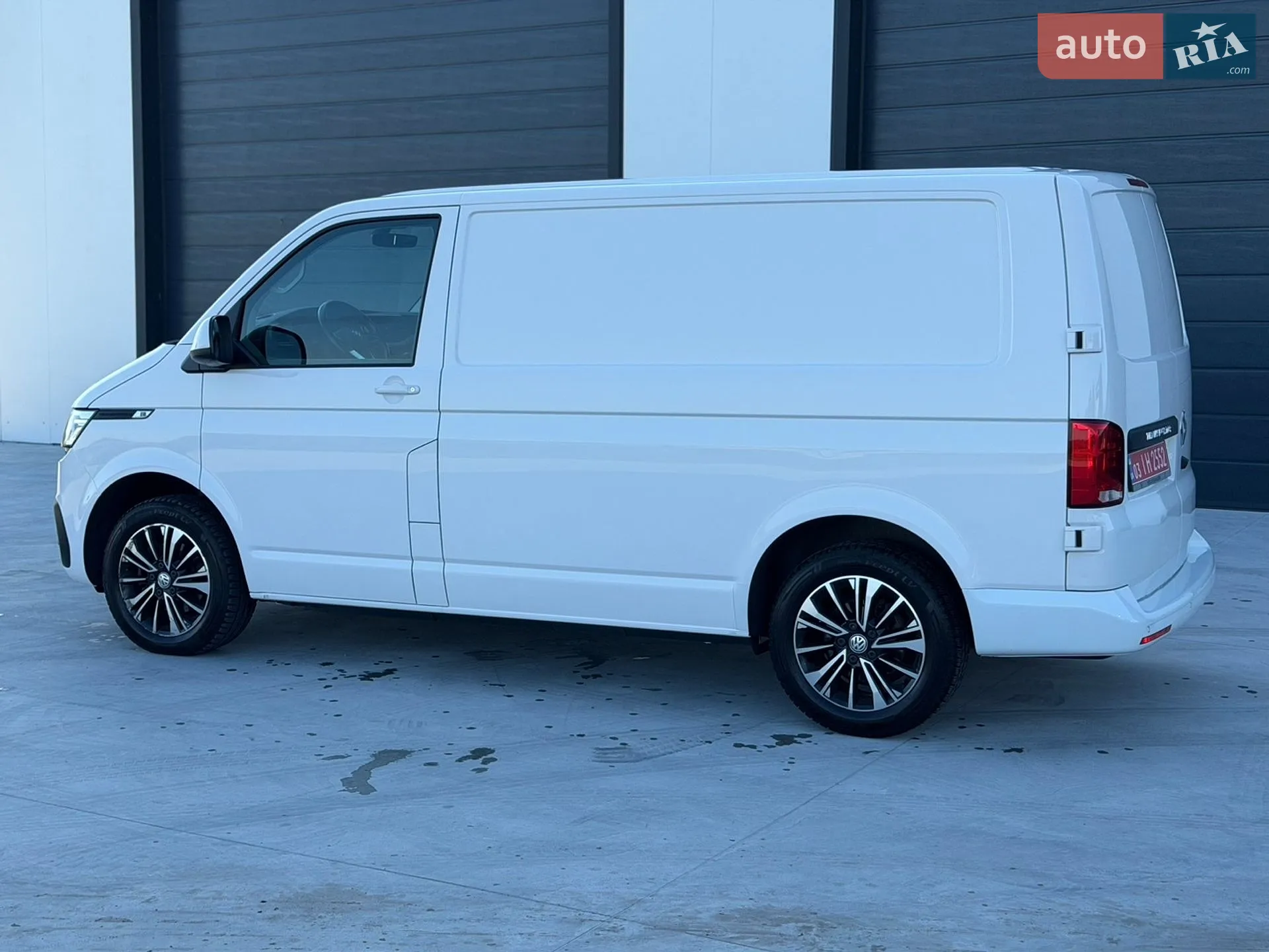 2023 Volkswagen Transporter - мініатюра 10