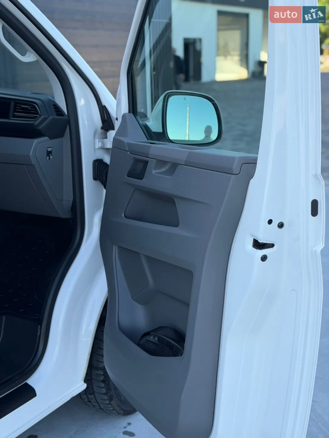 2023 Volkswagen Transporter - мініатюра 36