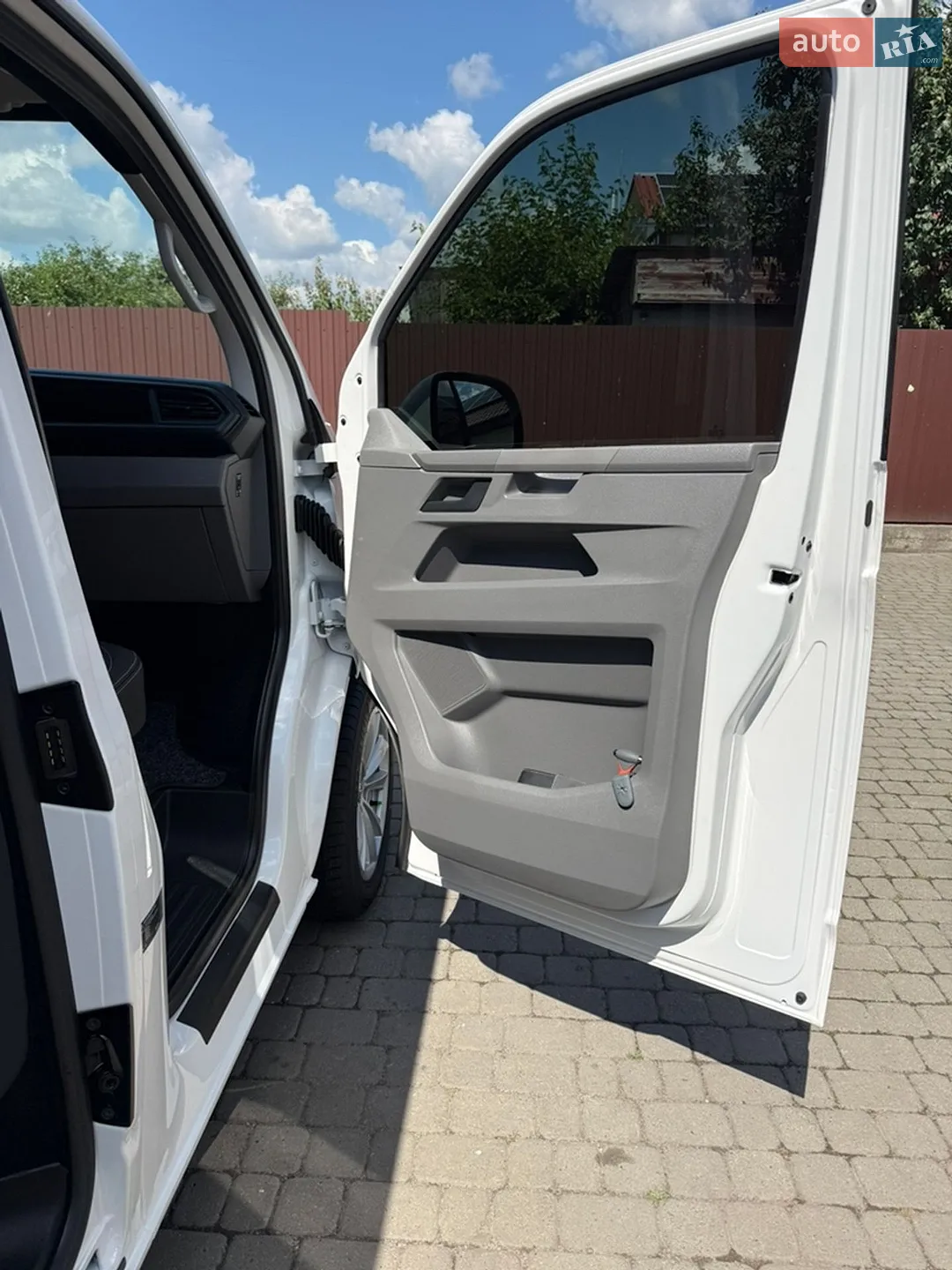2022 Volkswagen Transporter - мініатюра 75