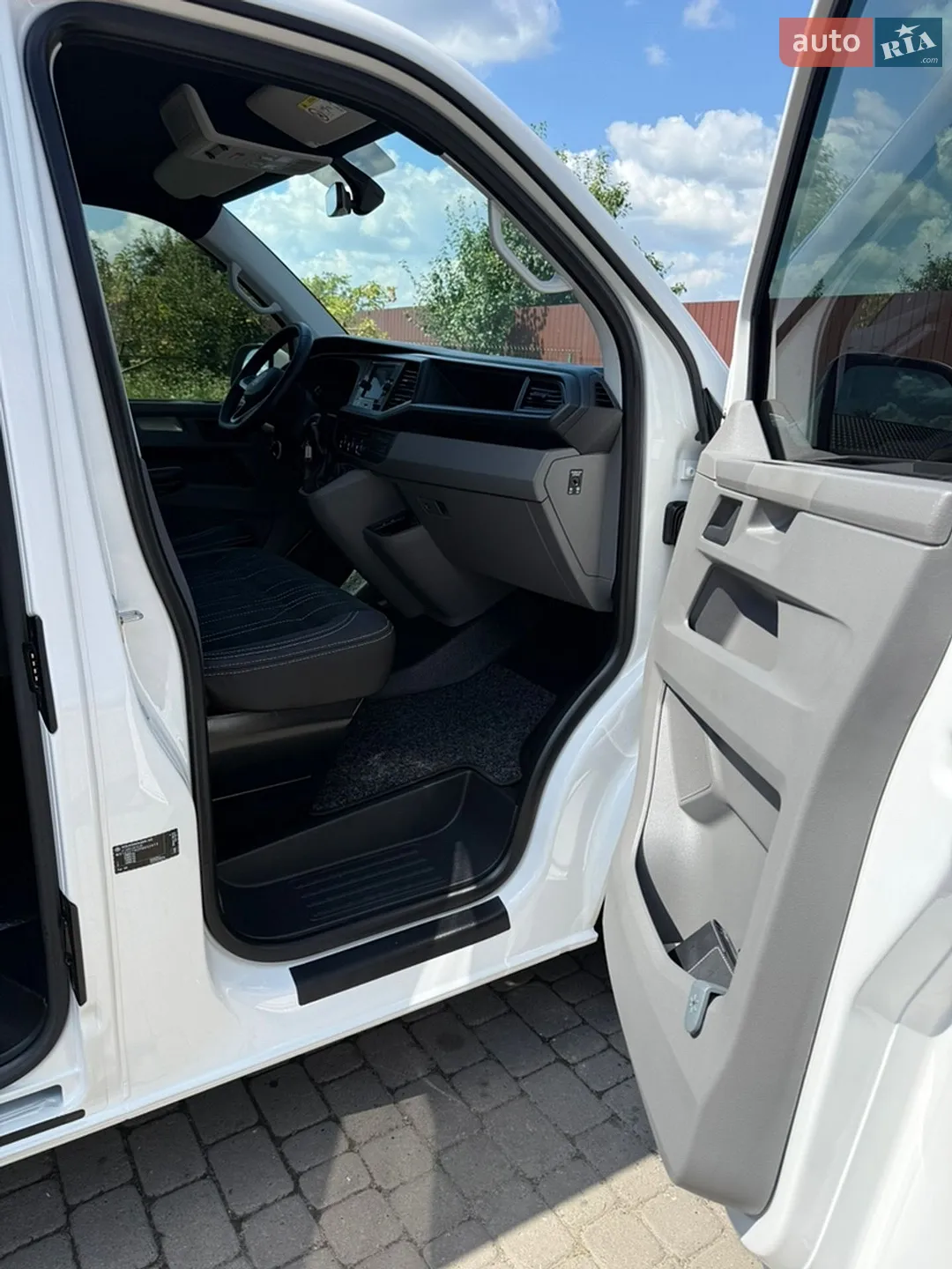 2022 Volkswagen Transporter - мініатюра 76