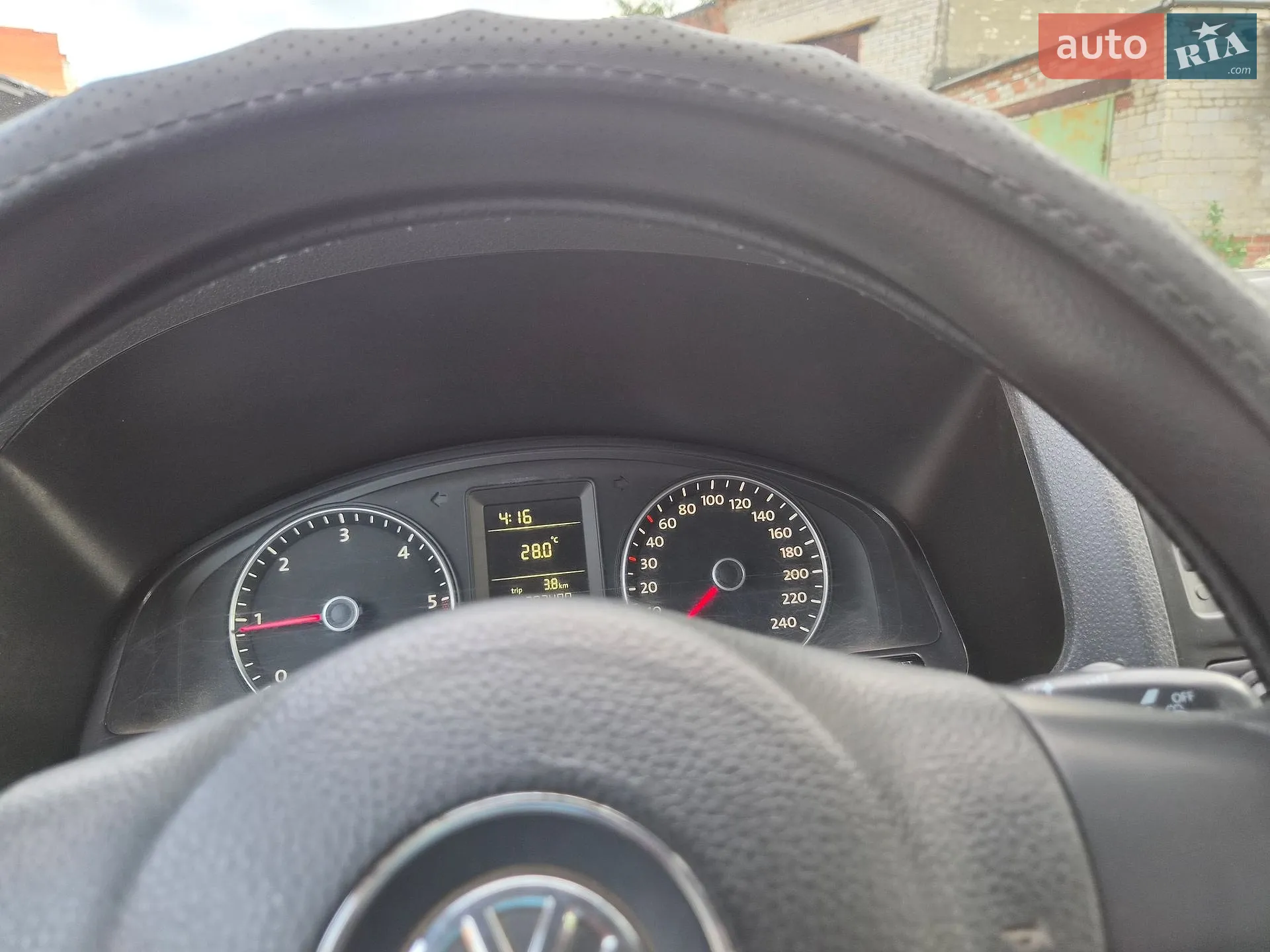 2010 Volkswagen Transporter - мініатюра 8